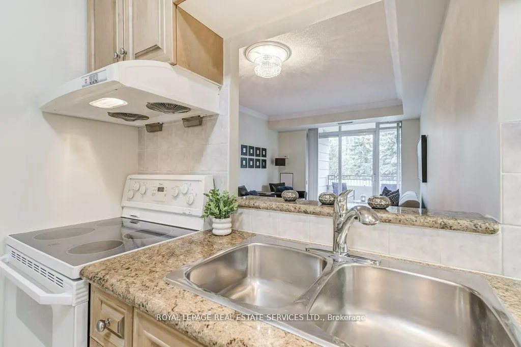 10 Old York Mills Road, #209