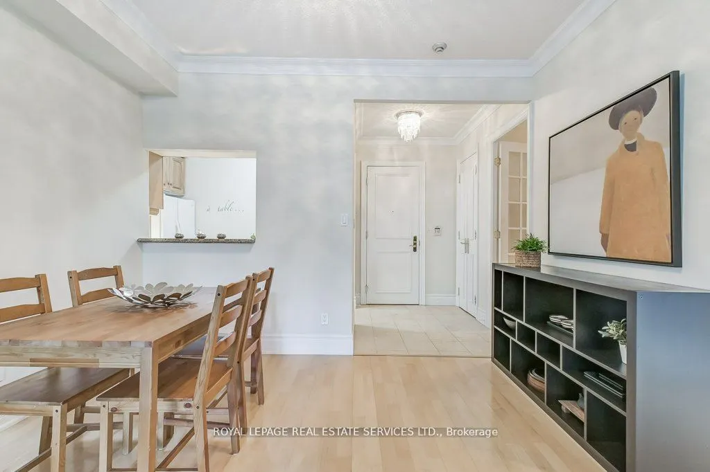 10 Old York Mills Road, #209