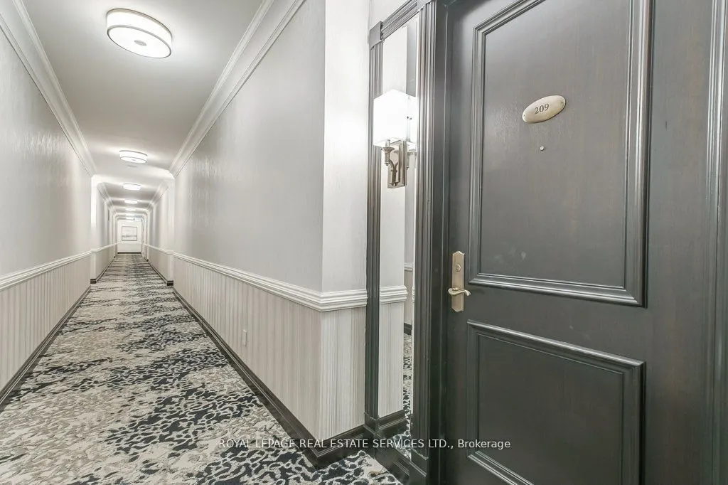 10 Old York Mills Road, #209