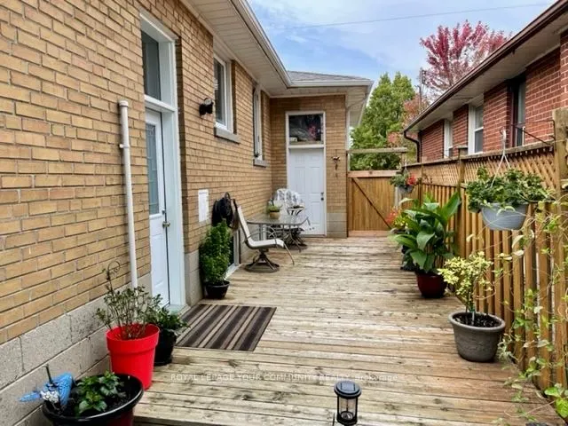 137 Palm Drive, #Lower