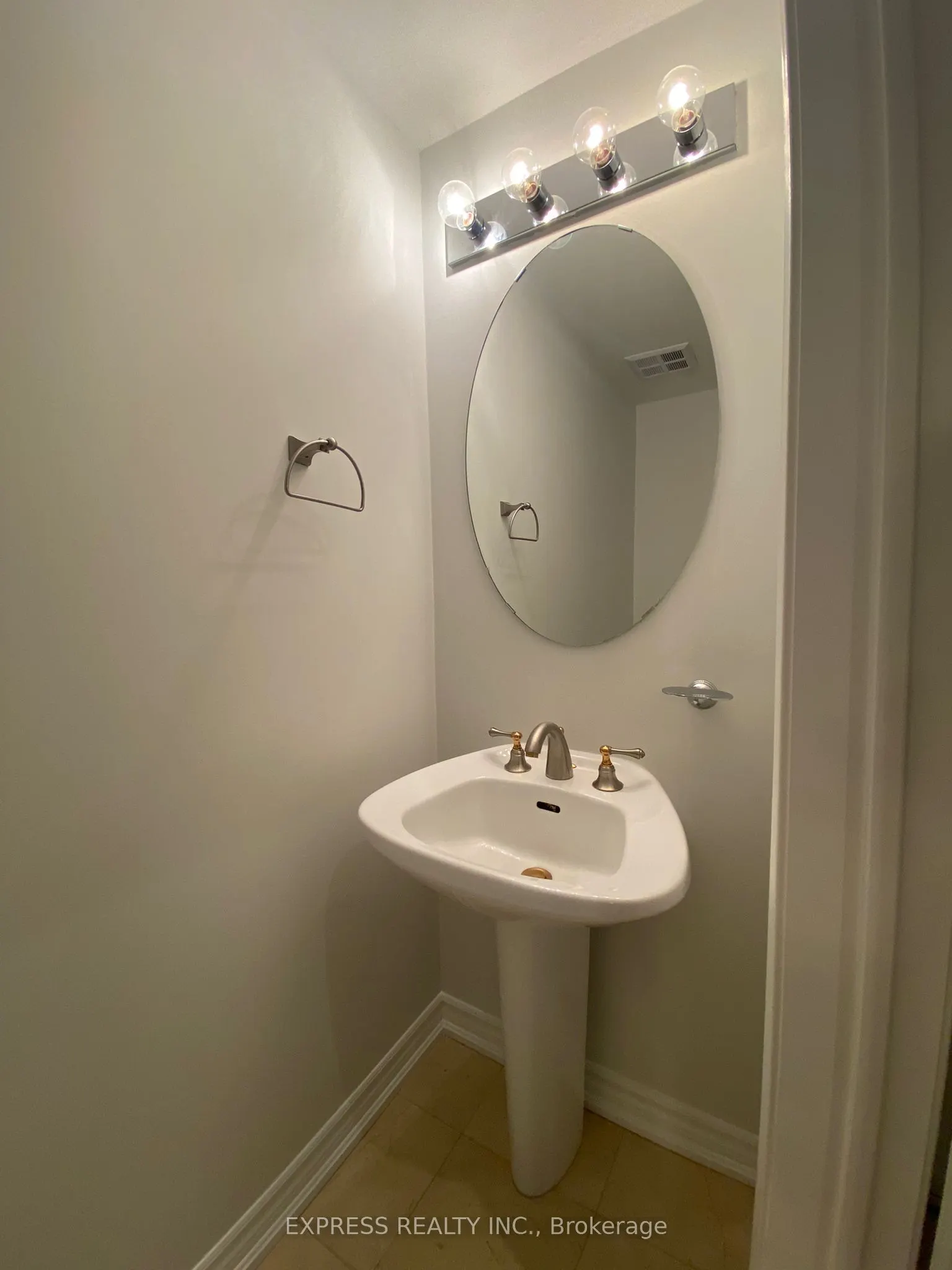 11 Everson Drive, #408