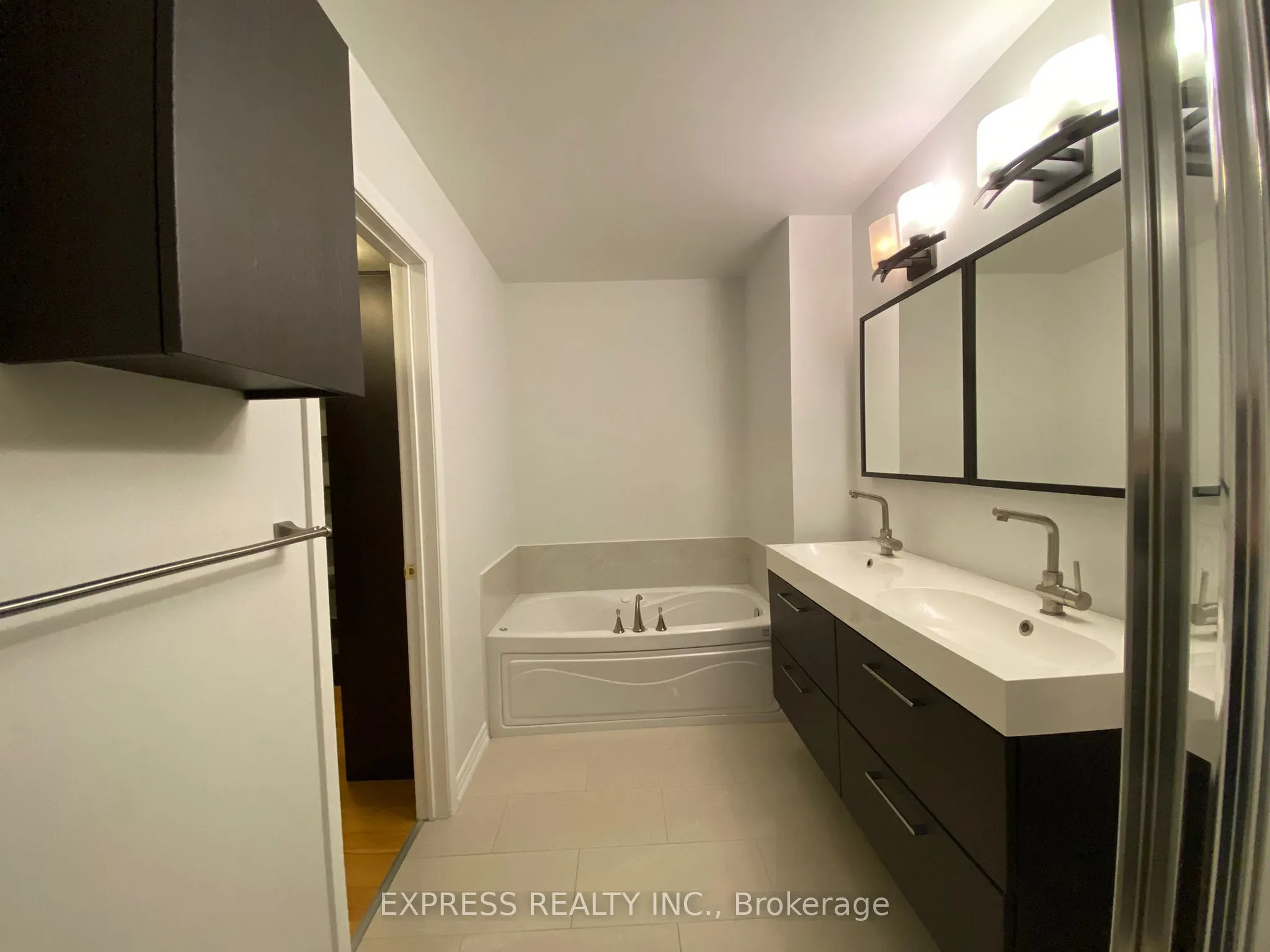 11 Everson Drive, #408