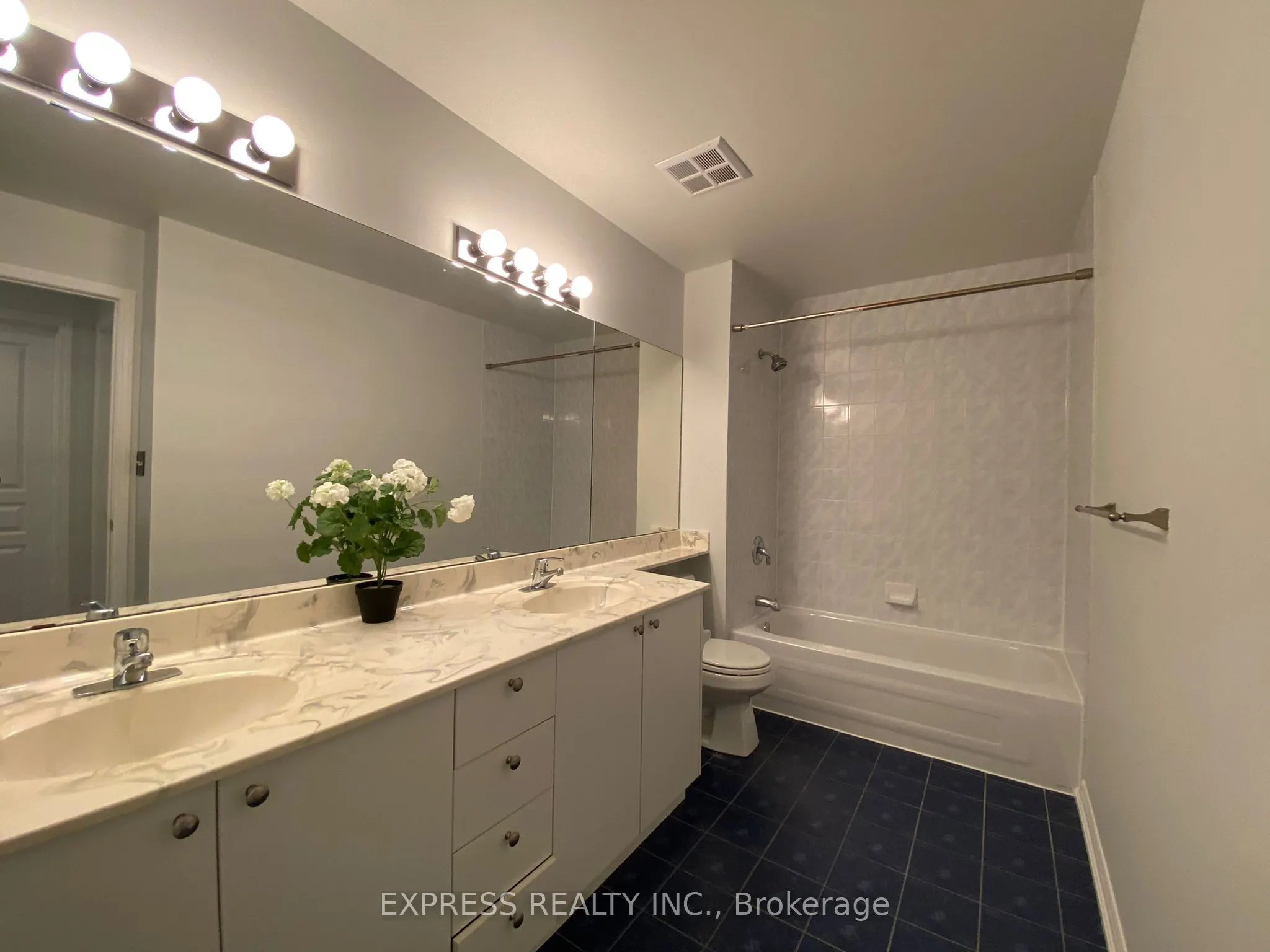11 Everson Drive, #408