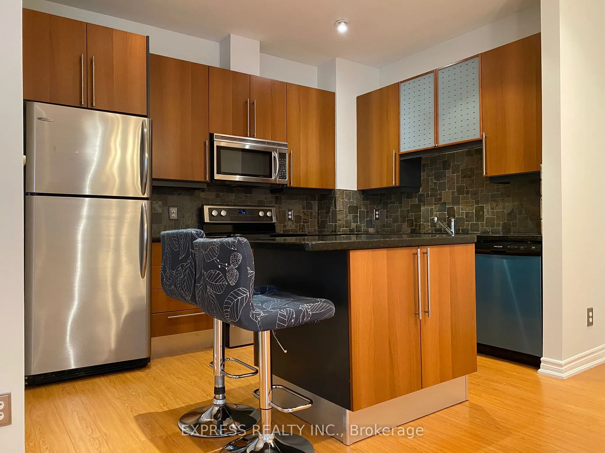 11 Everson Drive, #408