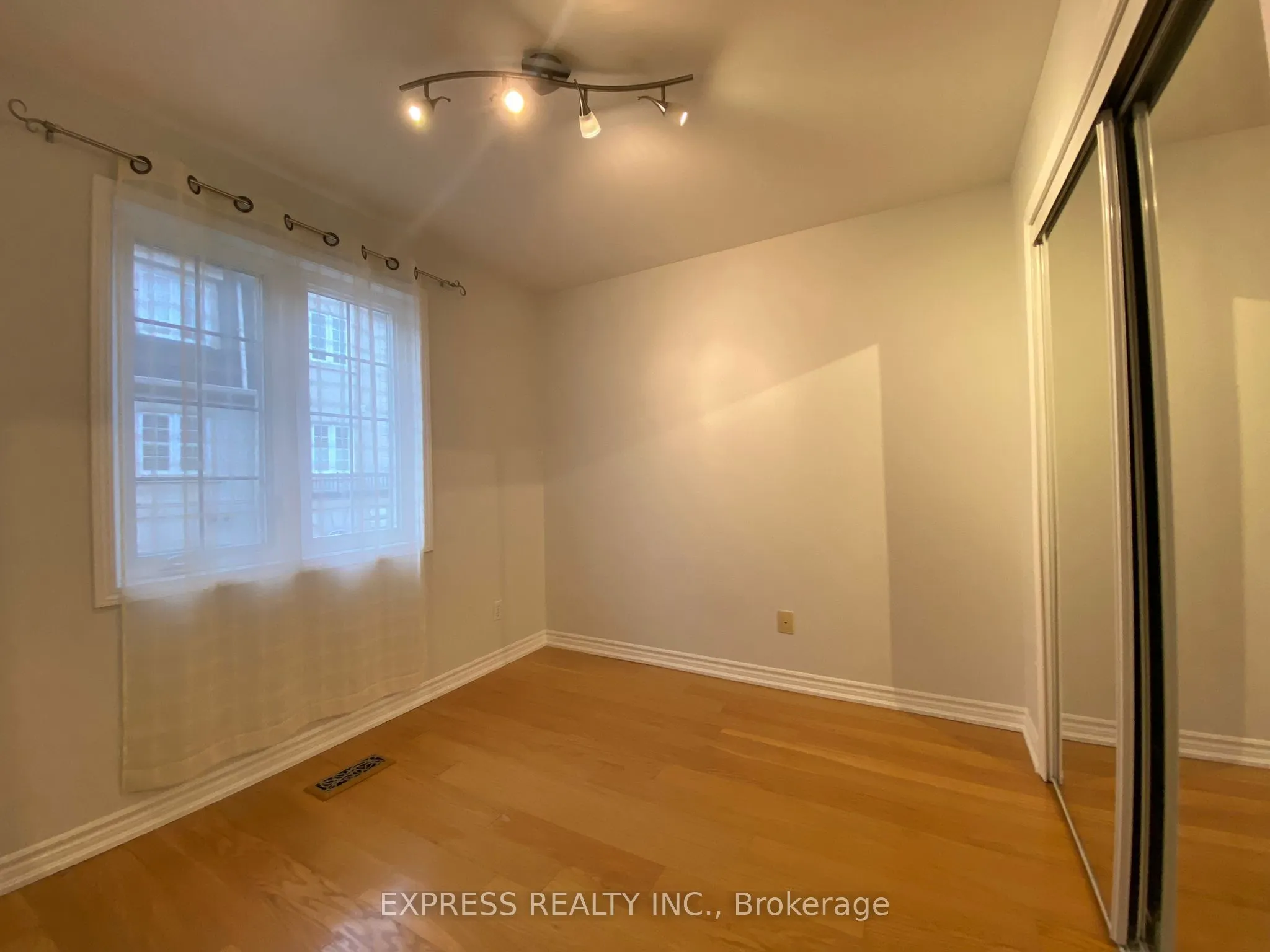 11 Everson Drive, #408