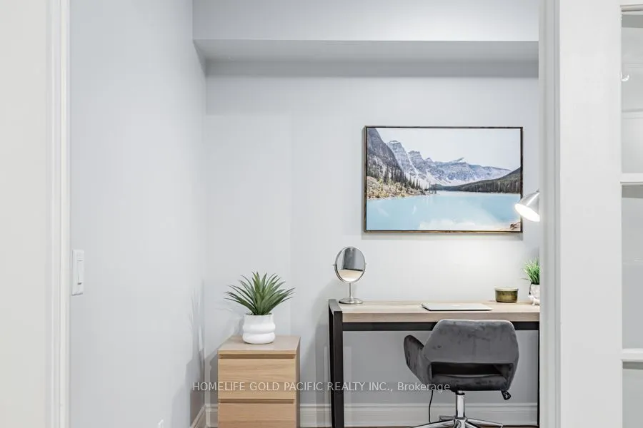 78 Harrison Garden Boulevard, #208