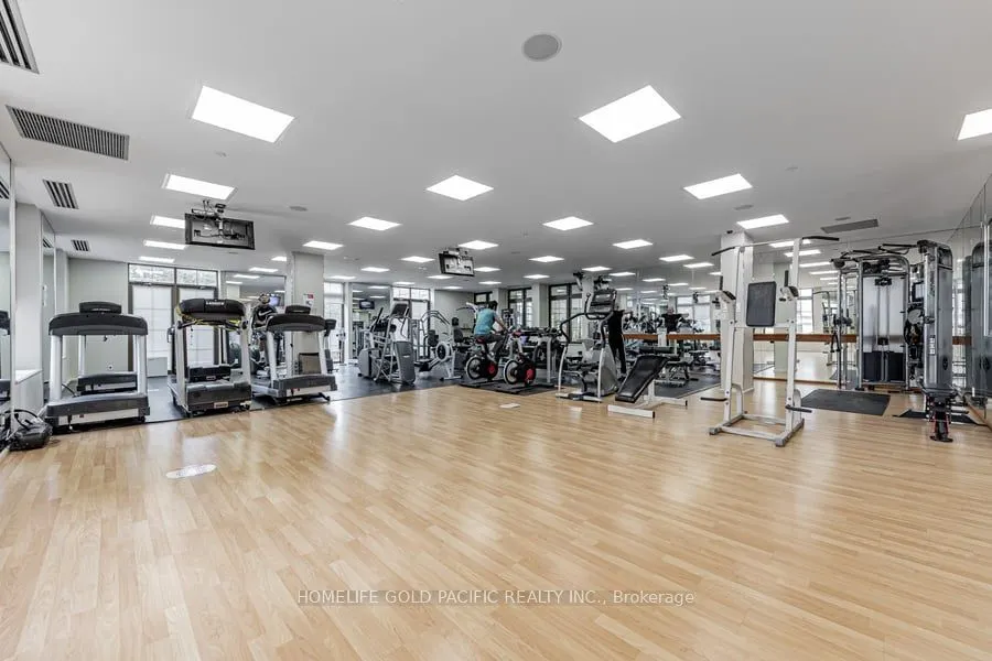 78 Harrison Garden Boulevard, #208
