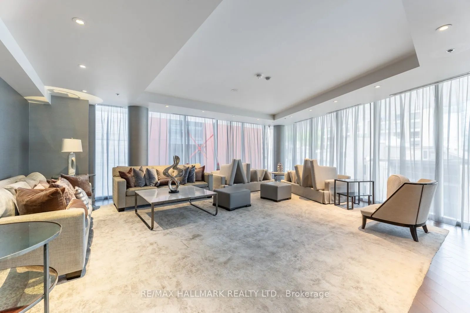 88 Davenport Road, #306