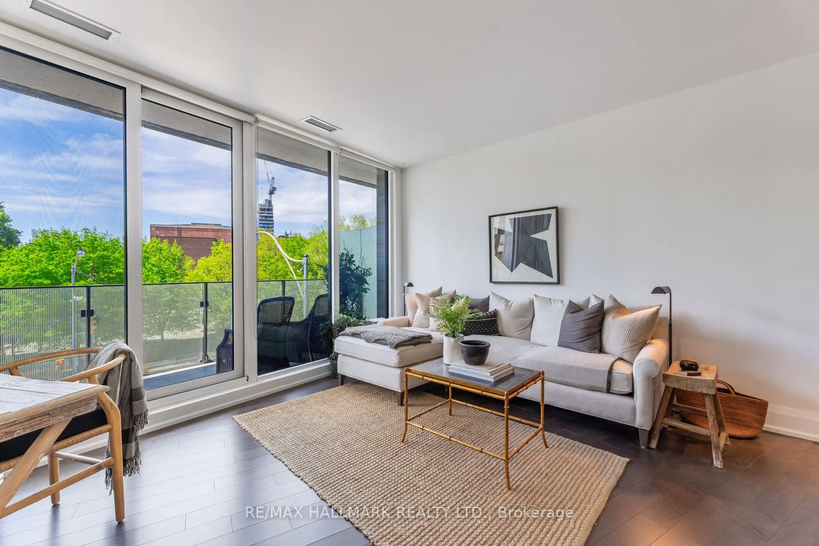 88 Davenport Road, #306