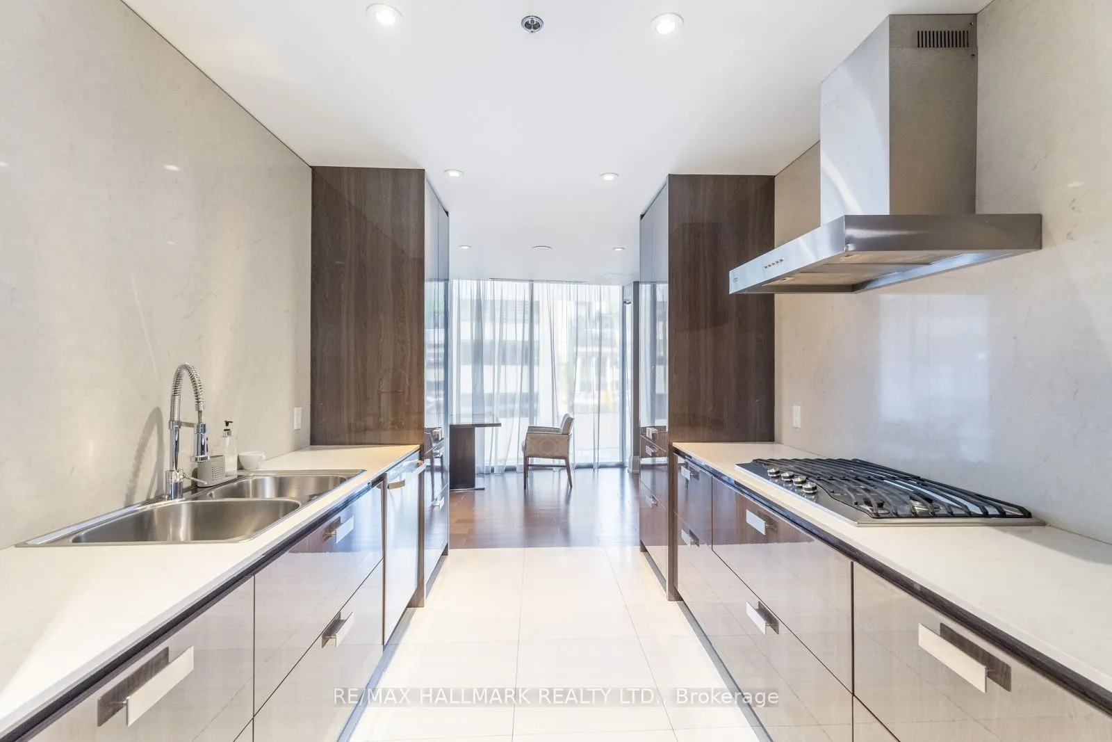 88 Davenport Road, #306