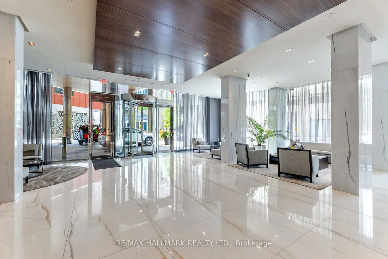 88 Davenport Road, #306