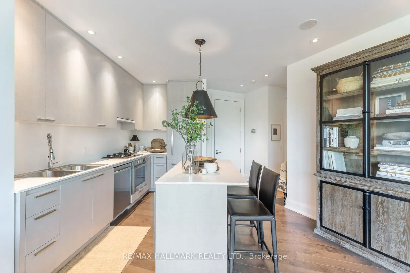 88 Davenport Road, #306