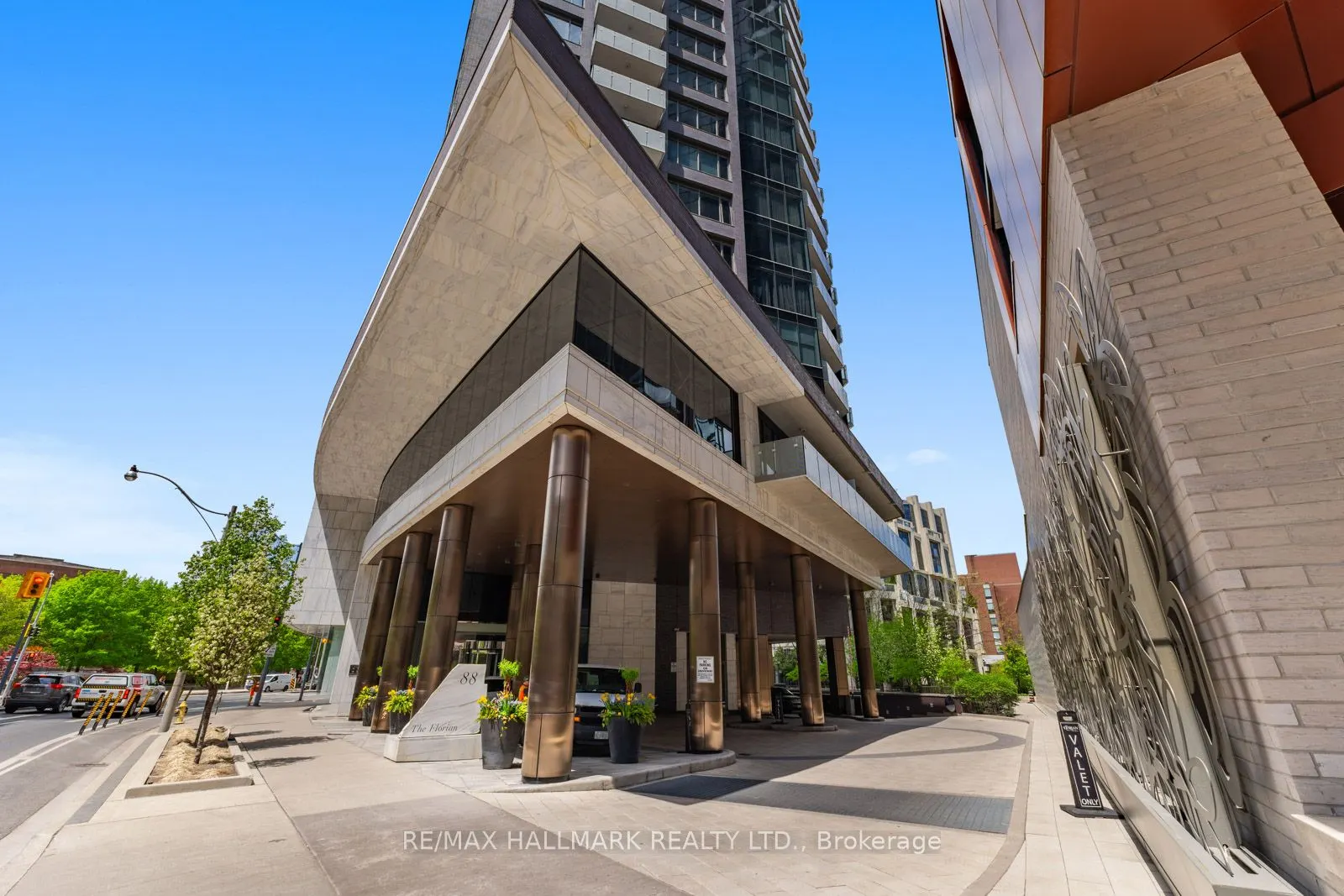 88 Davenport Road, #306