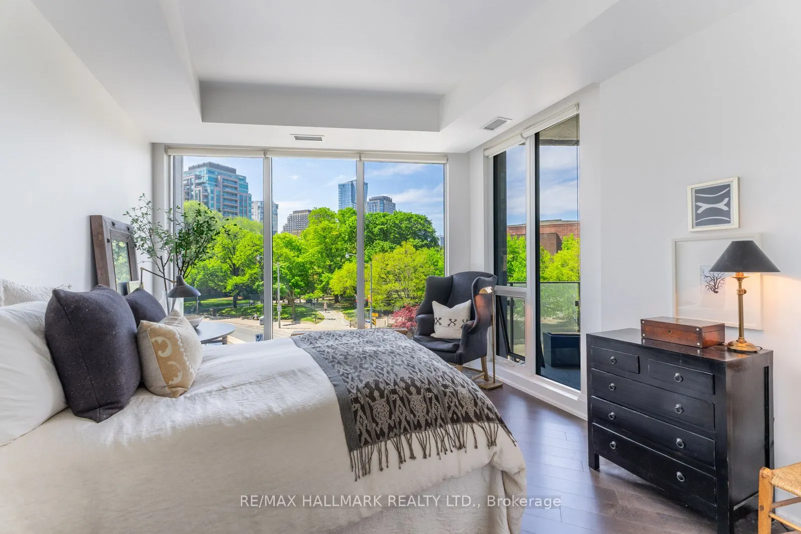 88 Davenport Road, #306