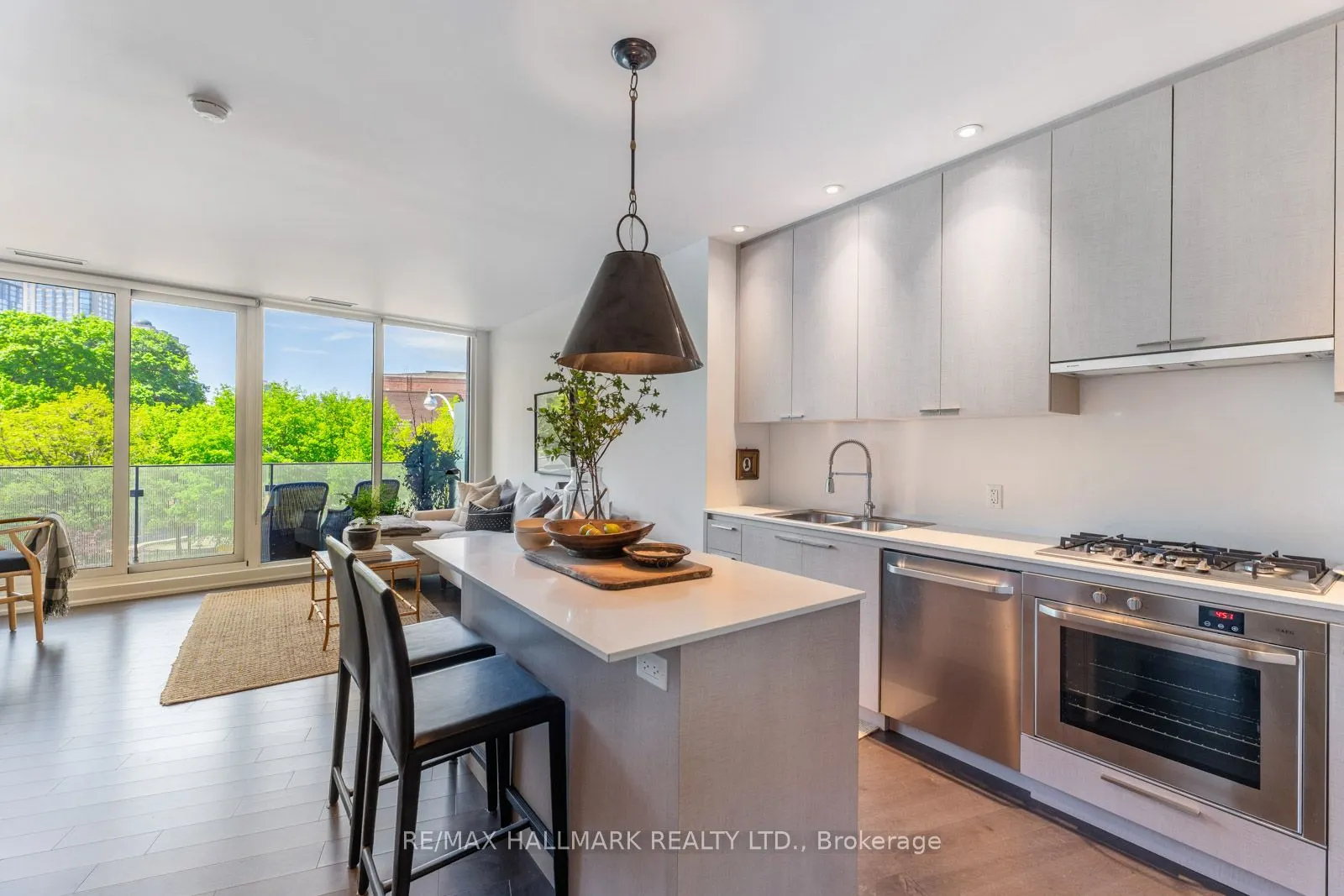 88 Davenport Road, #306