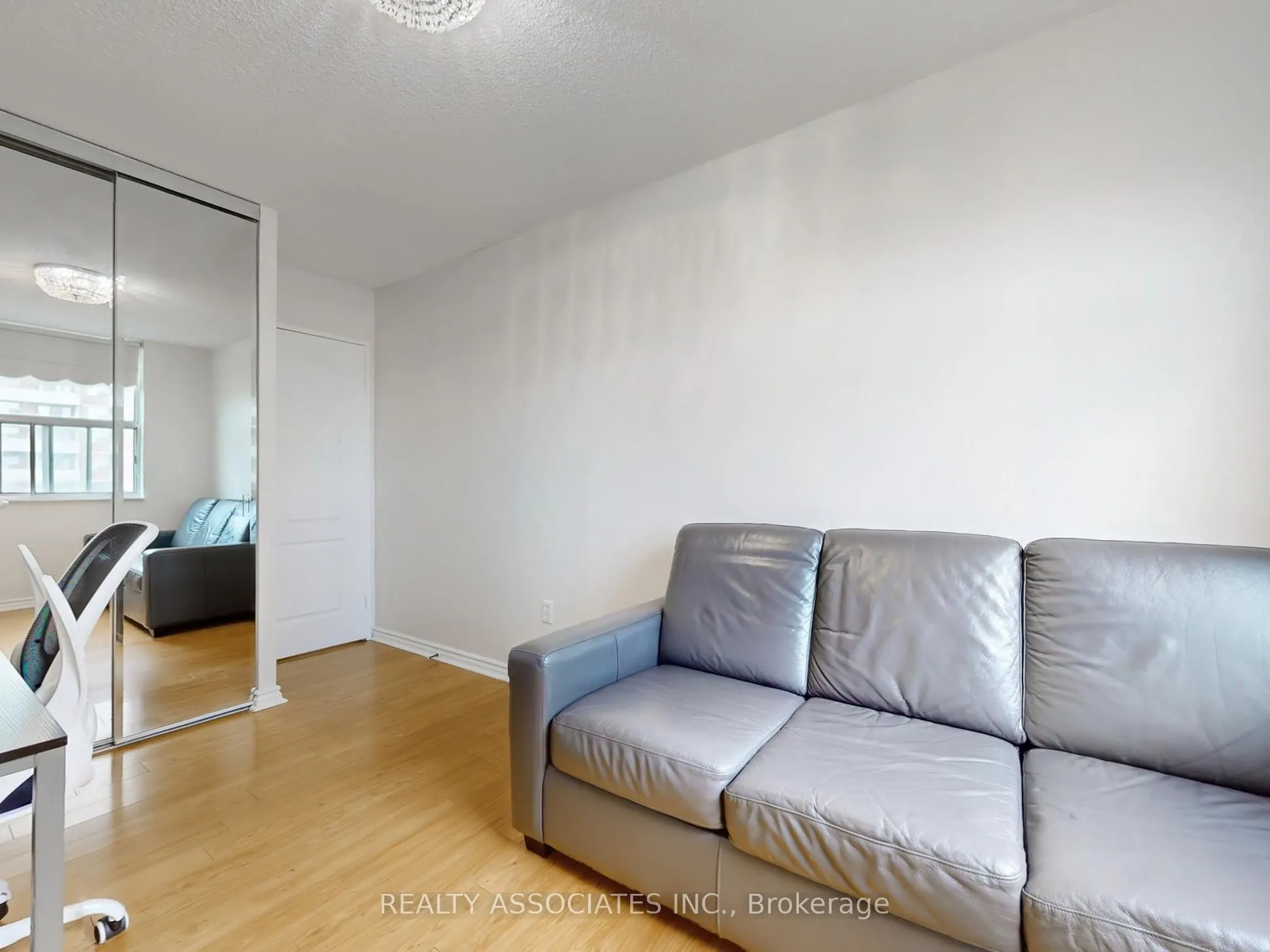 205 Hilda Avenue, #1704