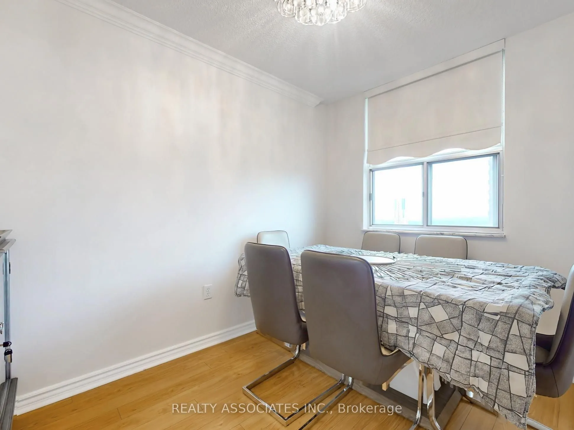 205 Hilda Avenue, #1704