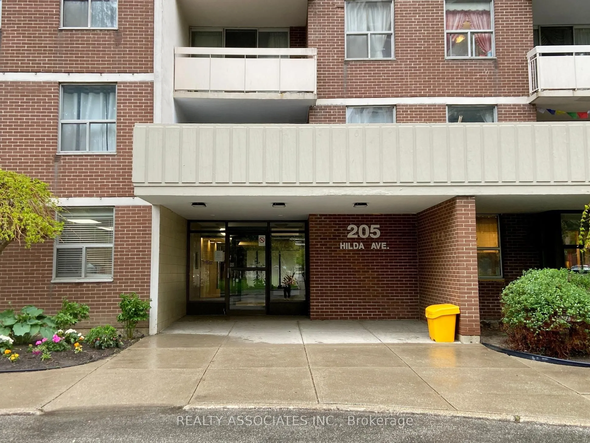 205 Hilda Avenue, #1704