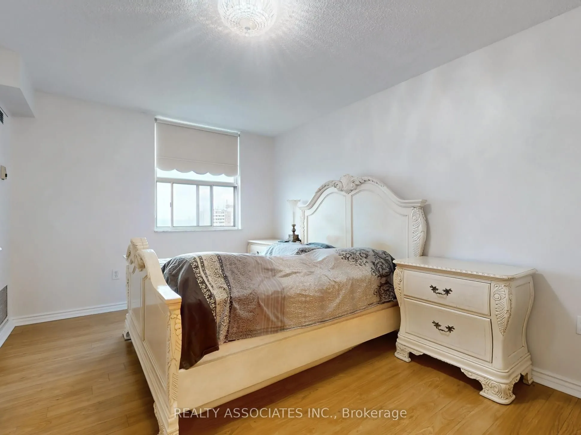 205 Hilda Avenue, #1704