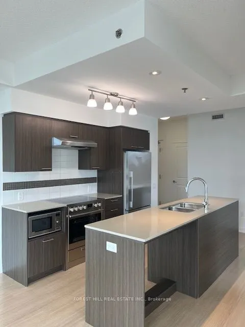320 Tweedsmuir Avenue, #1504