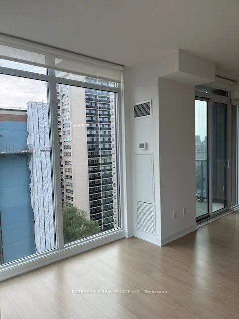 320 Tweedsmuir Avenue, #1504