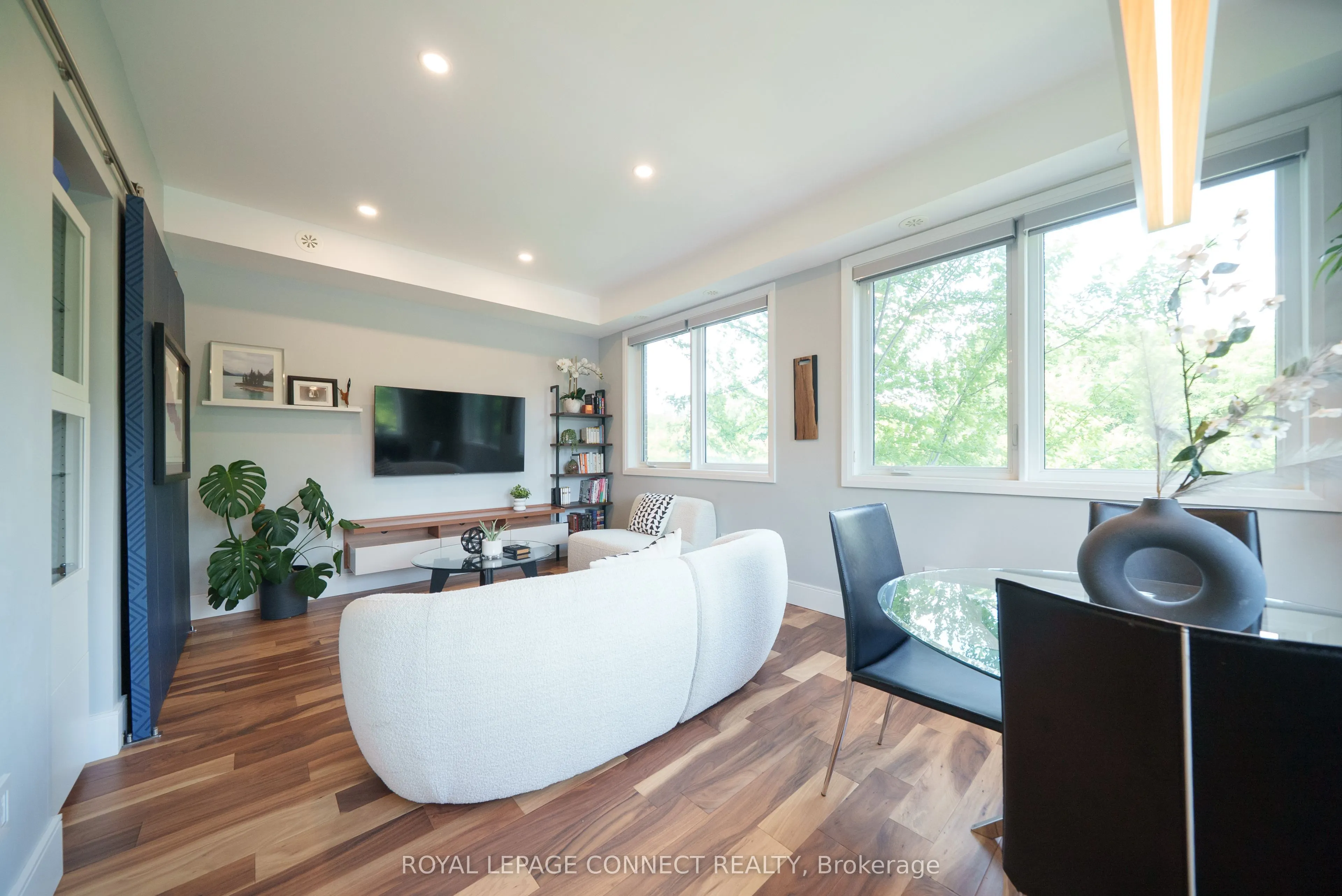 780 Sheppard Avenue E #TH03
