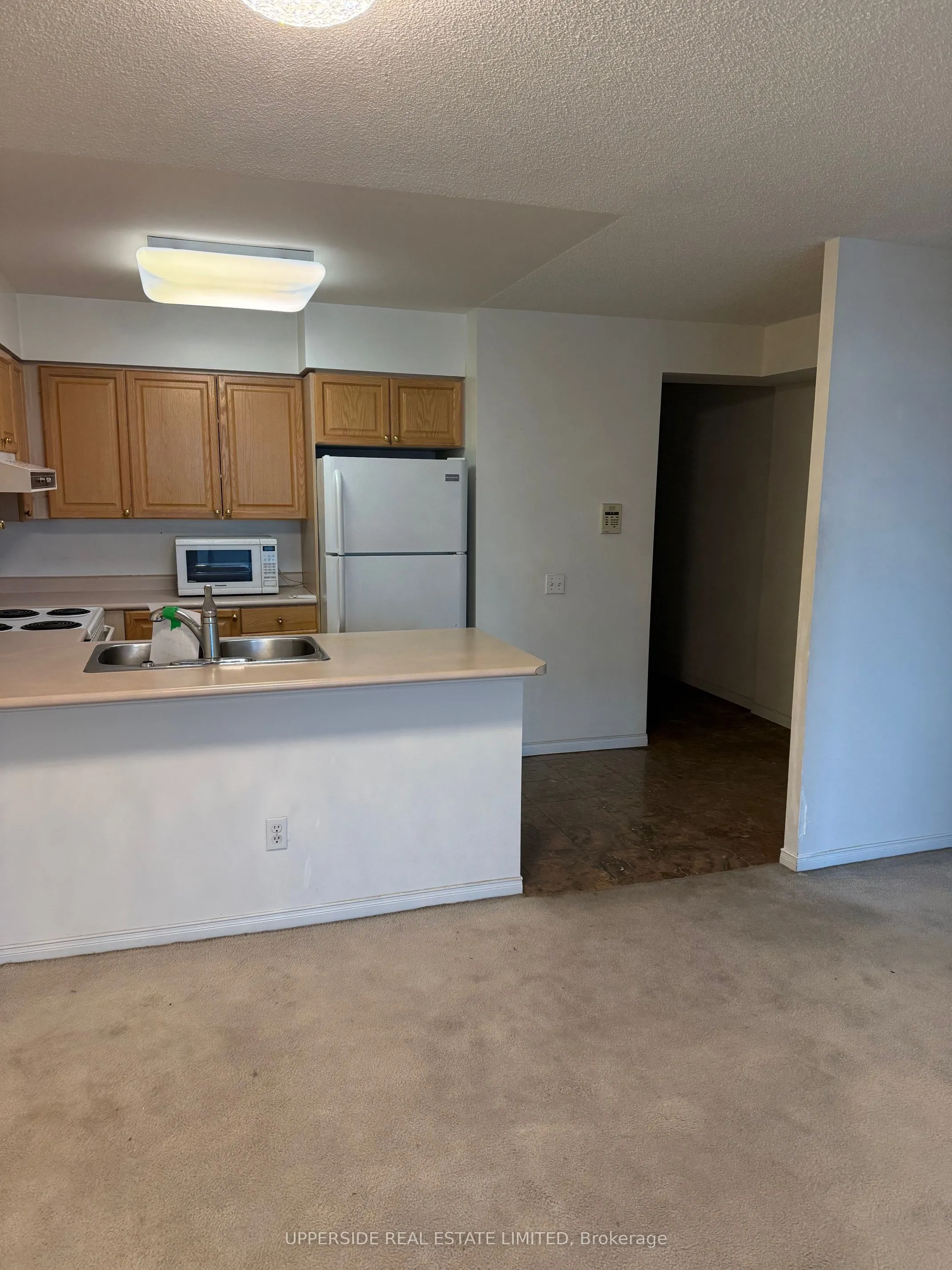 750 Bay Street, #2705