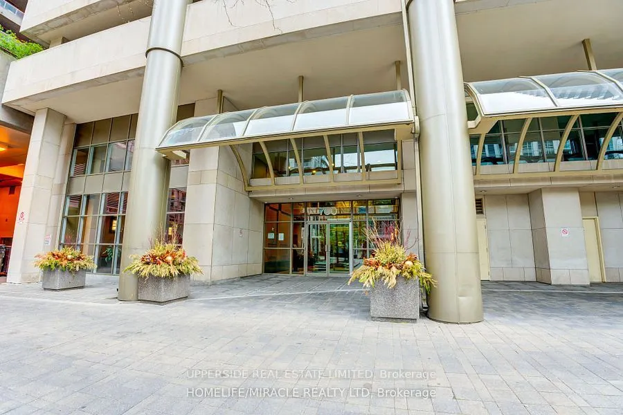 750 Bay Street, #2705