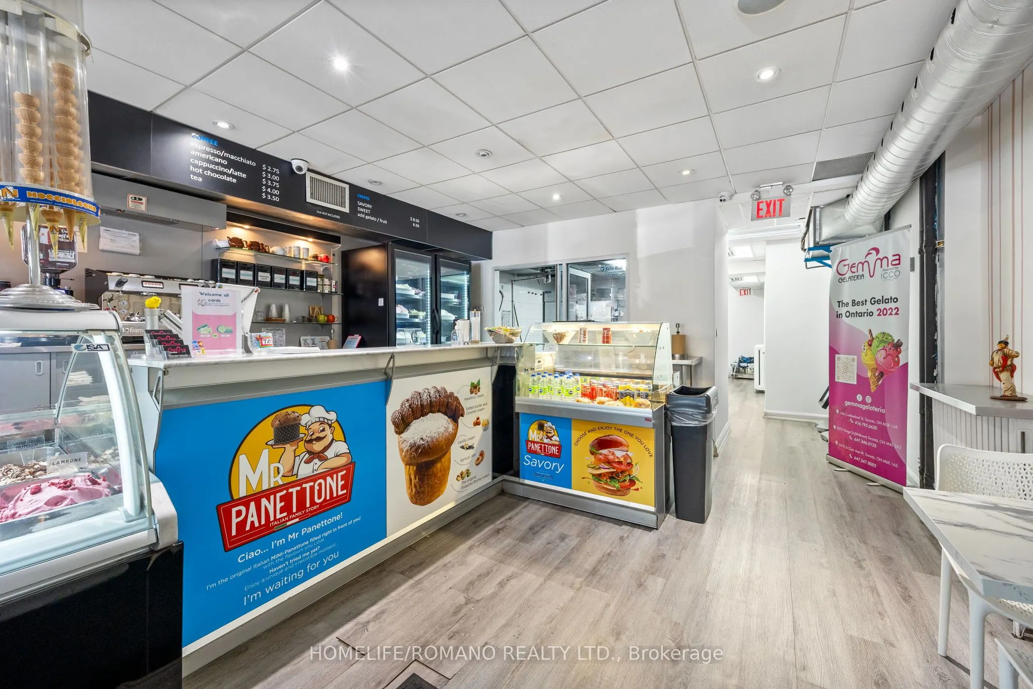 2076 Yonge Street