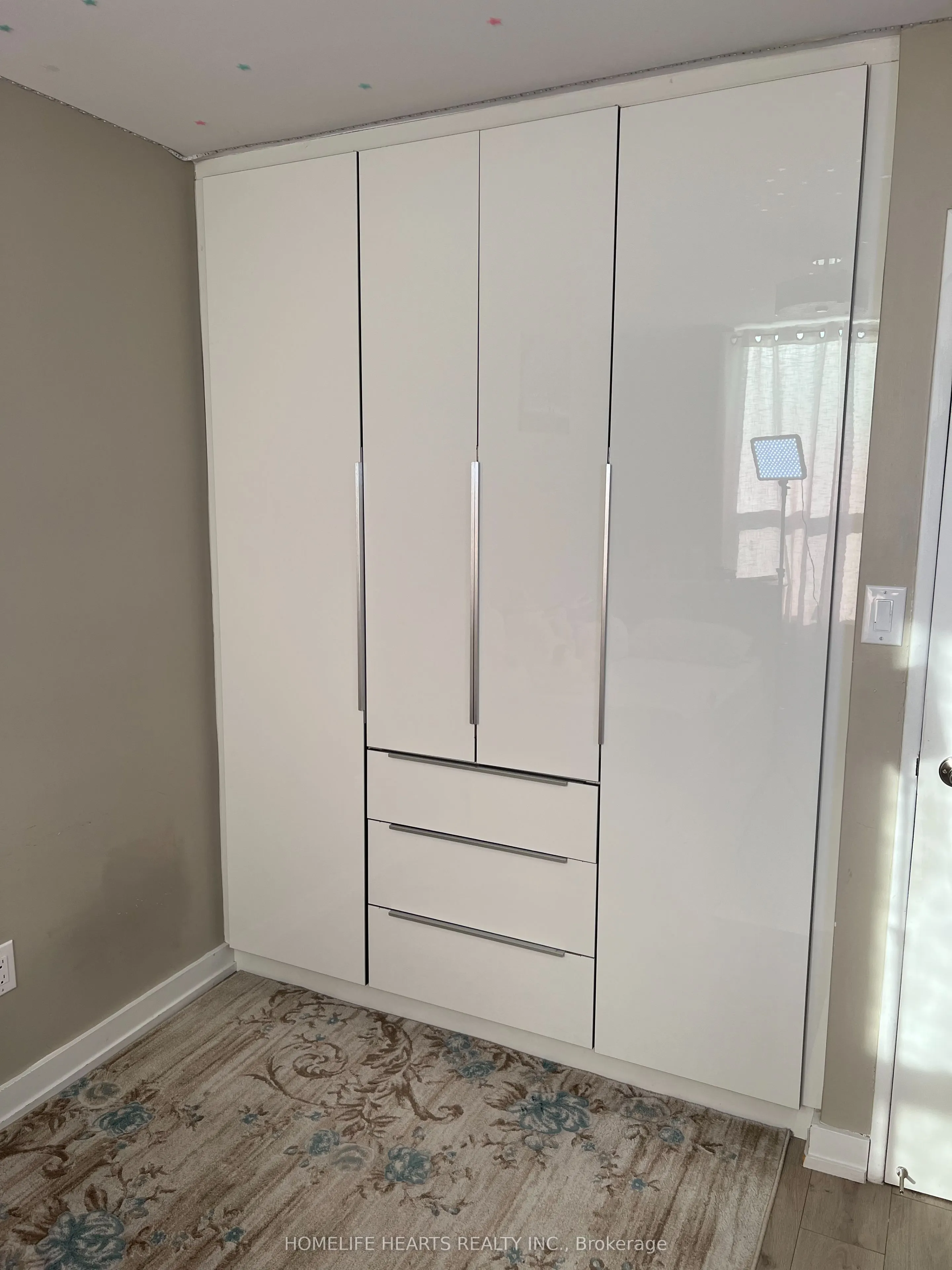 20 Edgecliff Golfway, #315