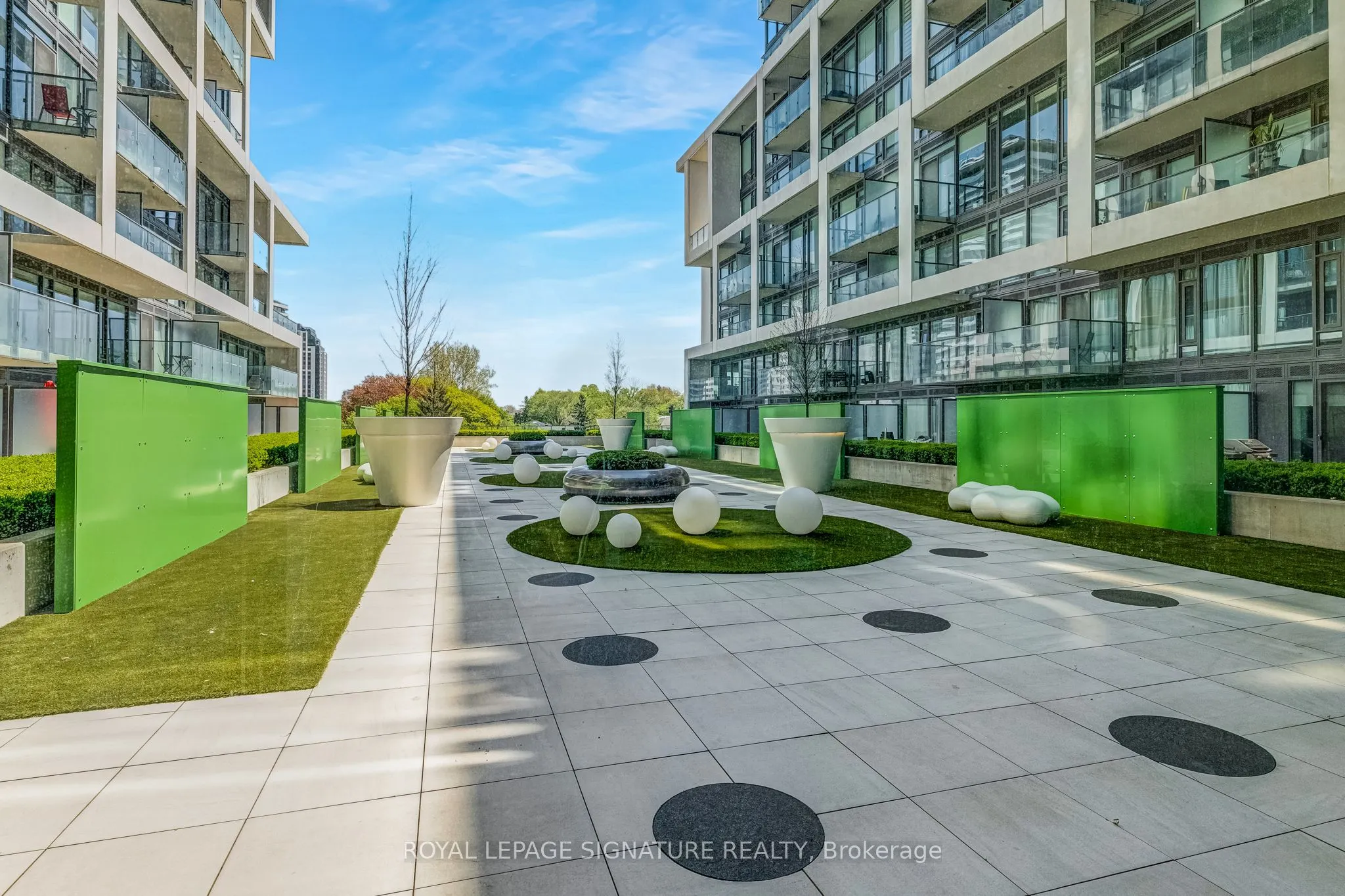 5 Soudan Avenue, #2814