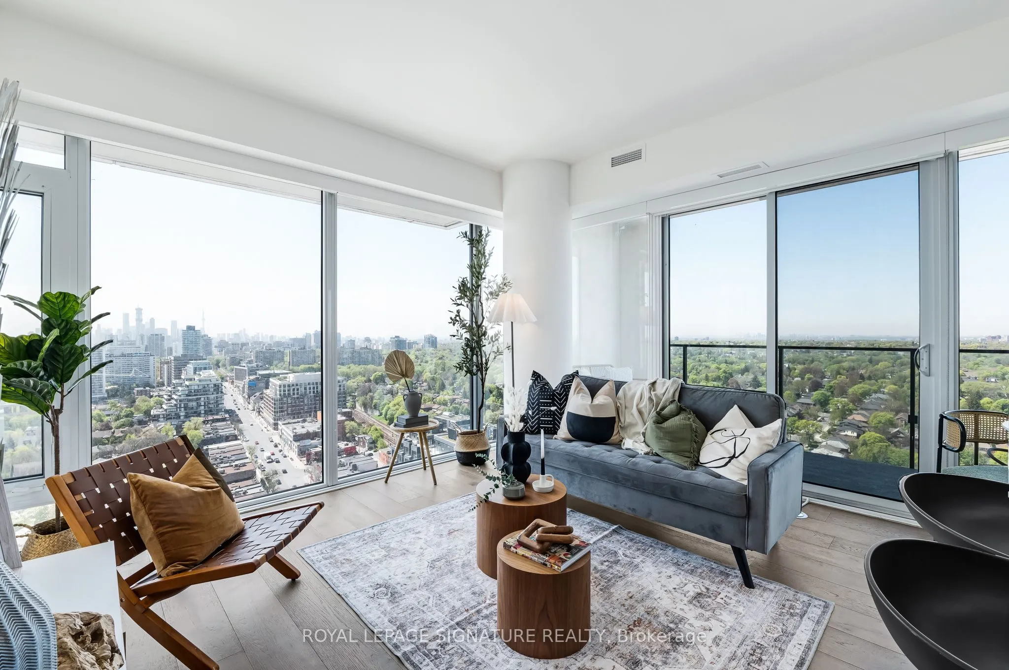 5 Soudan Avenue, #2814