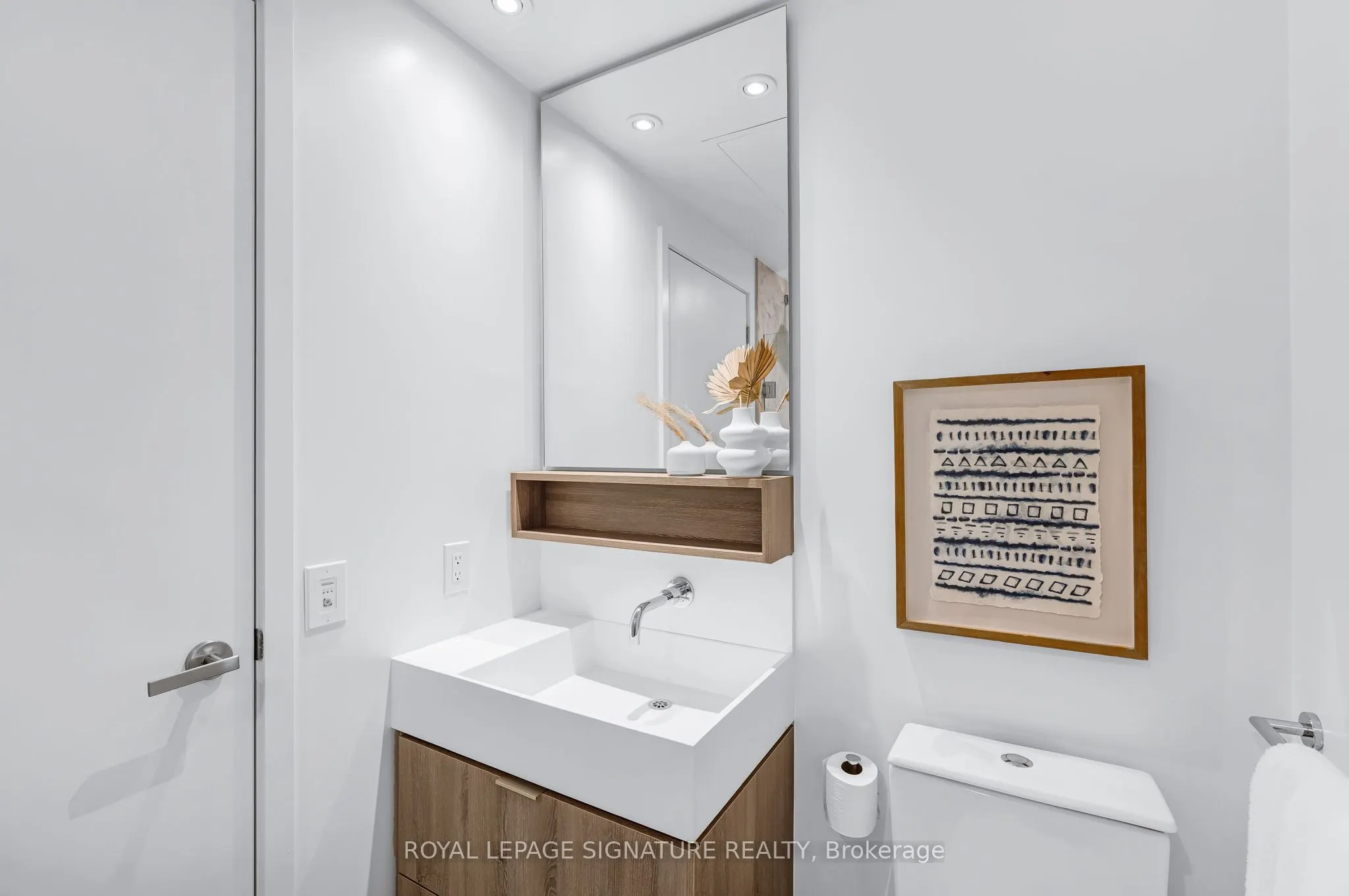 5 Soudan Avenue, #2814