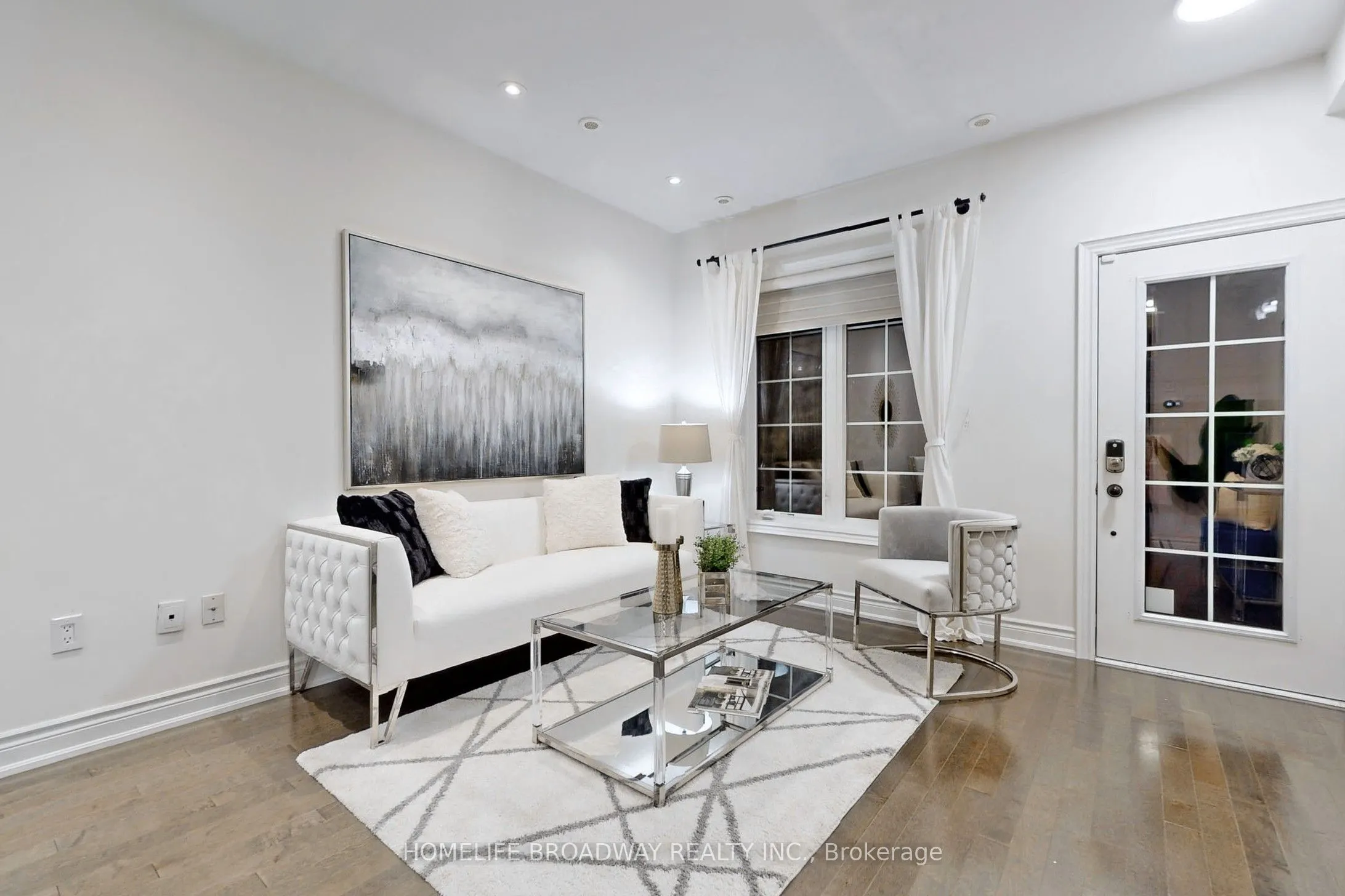 10 Hargrave Lane, #18