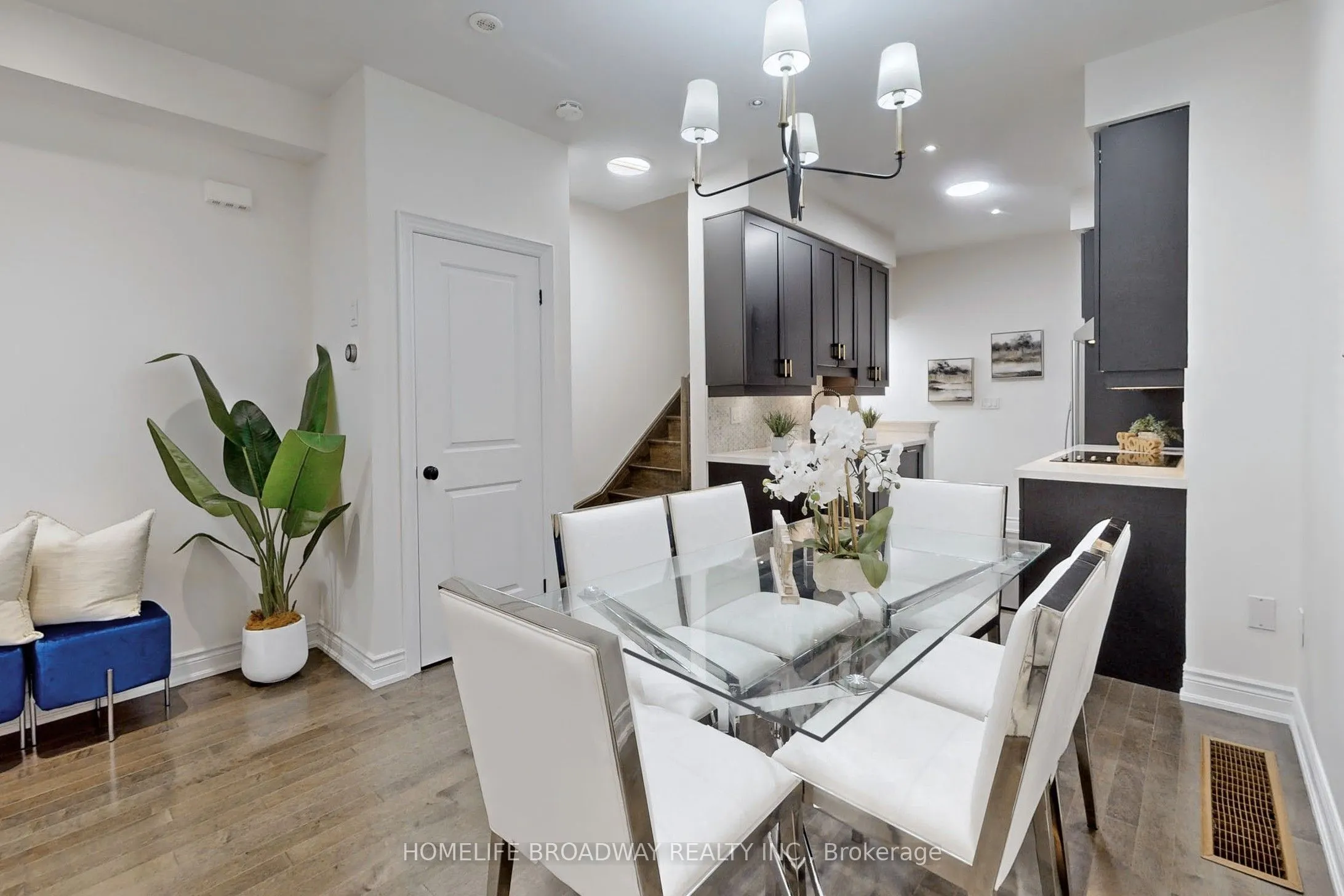 10 Hargrave Lane, #18