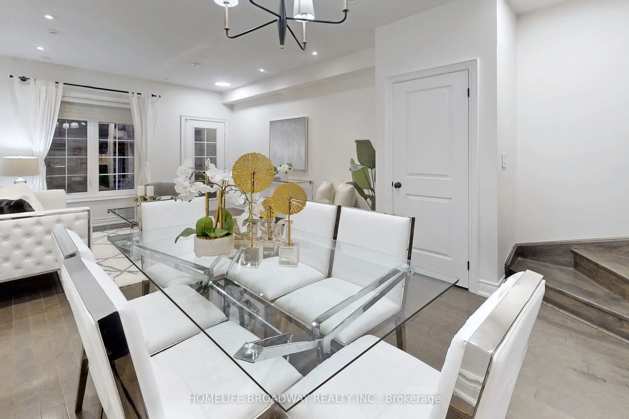 10 Hargrave Lane, #18