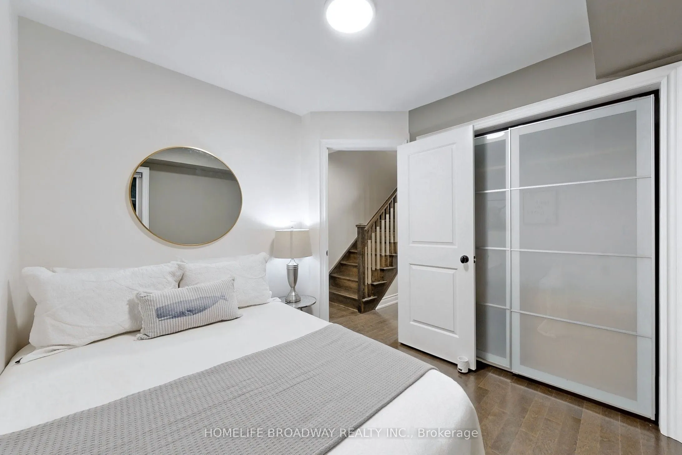 10 Hargrave Lane, #18