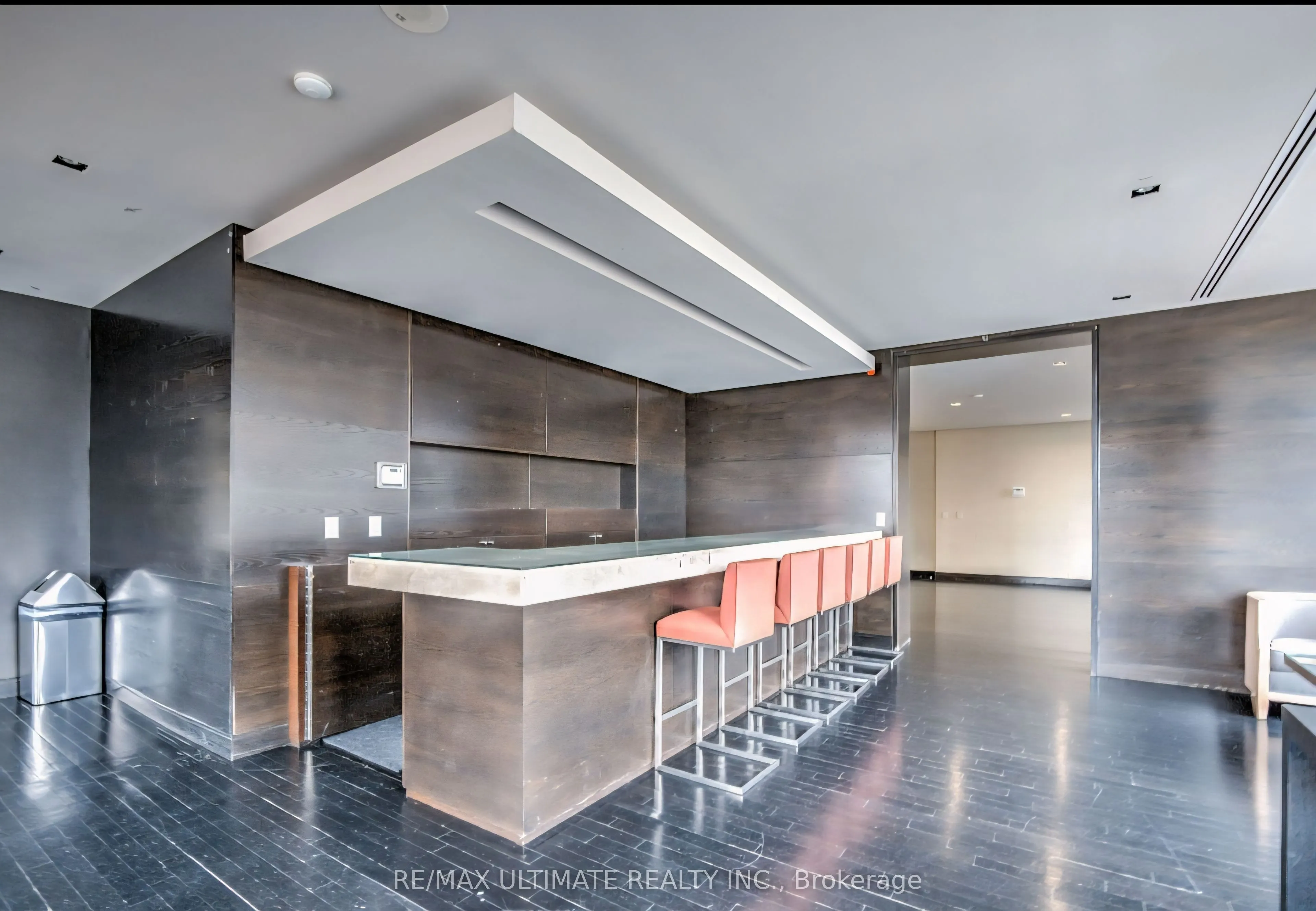 18 Yorkville Avenue, #508