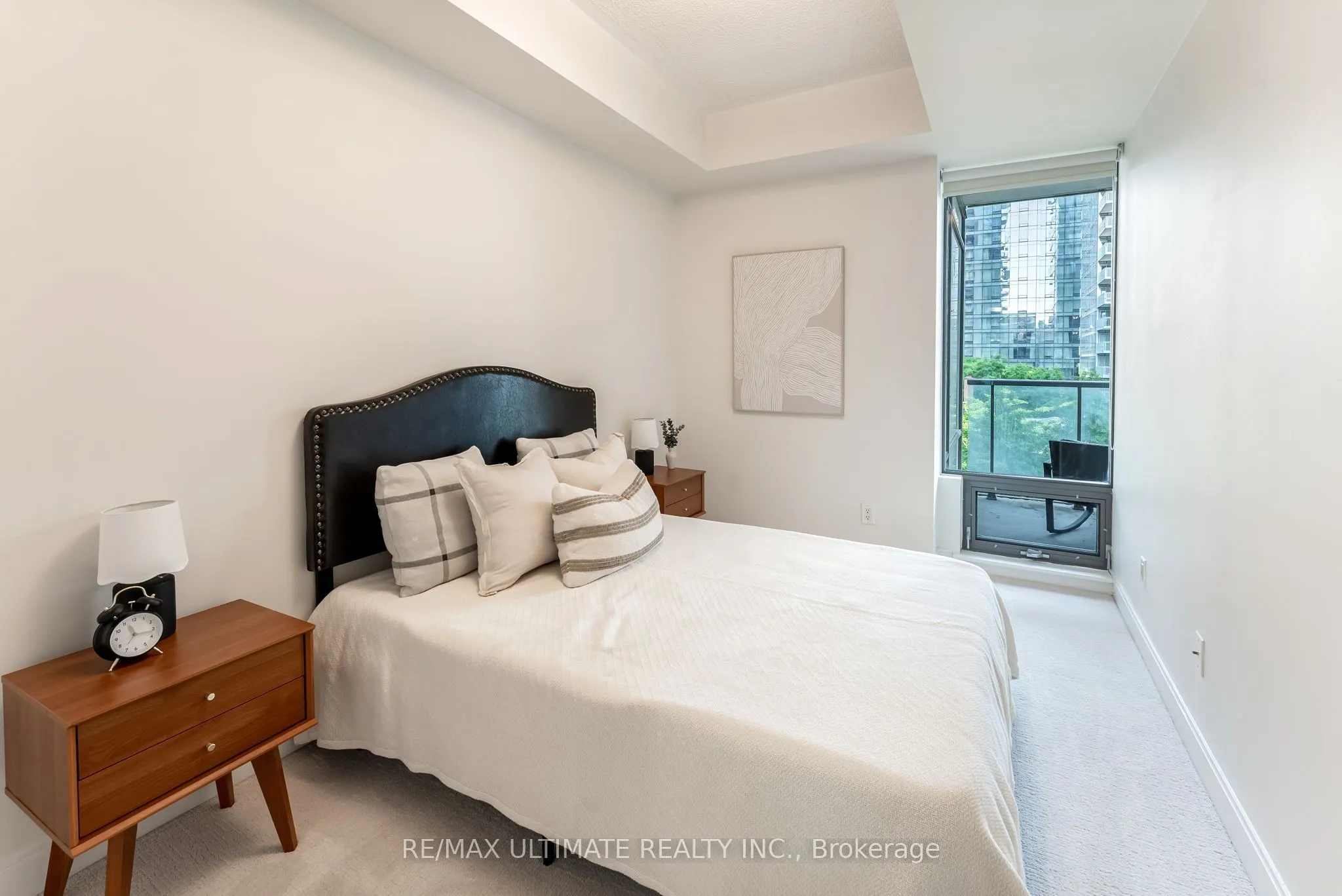 18 Yorkville Avenue, #508