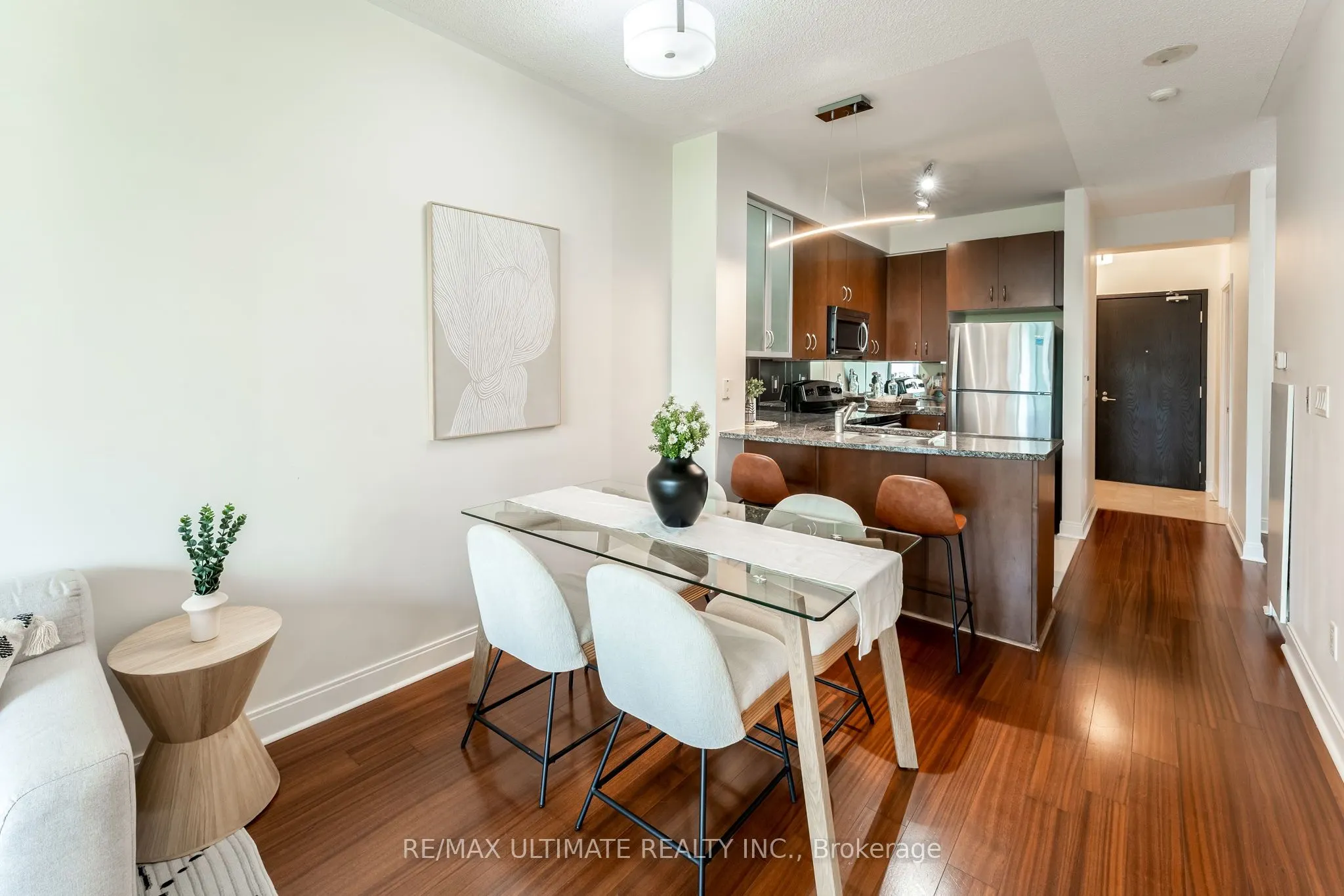 18 Yorkville Avenue, #508