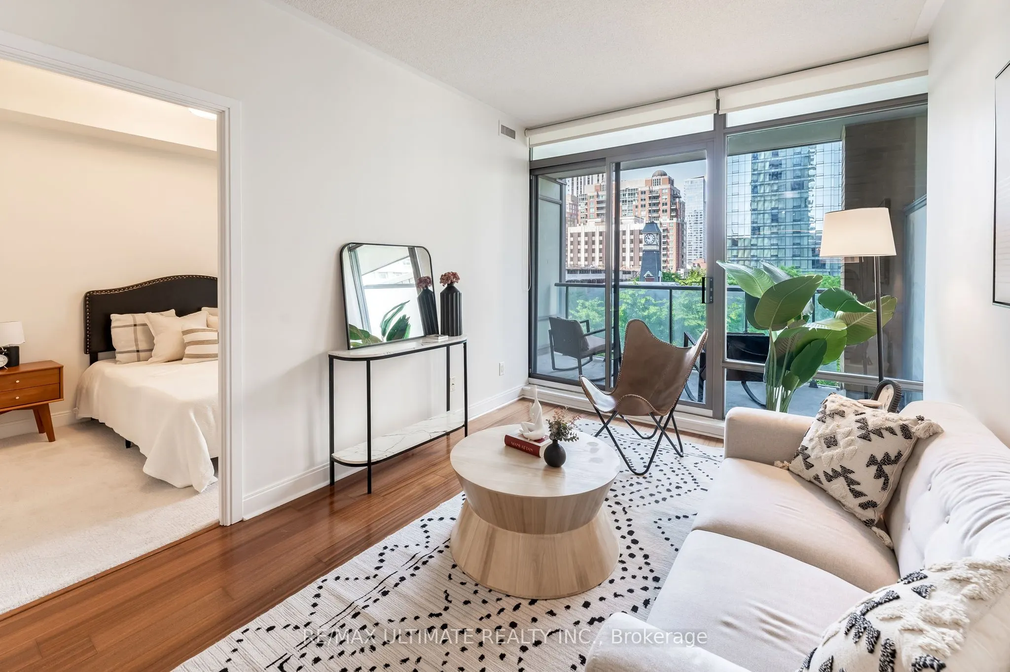 18 Yorkville Avenue, #508