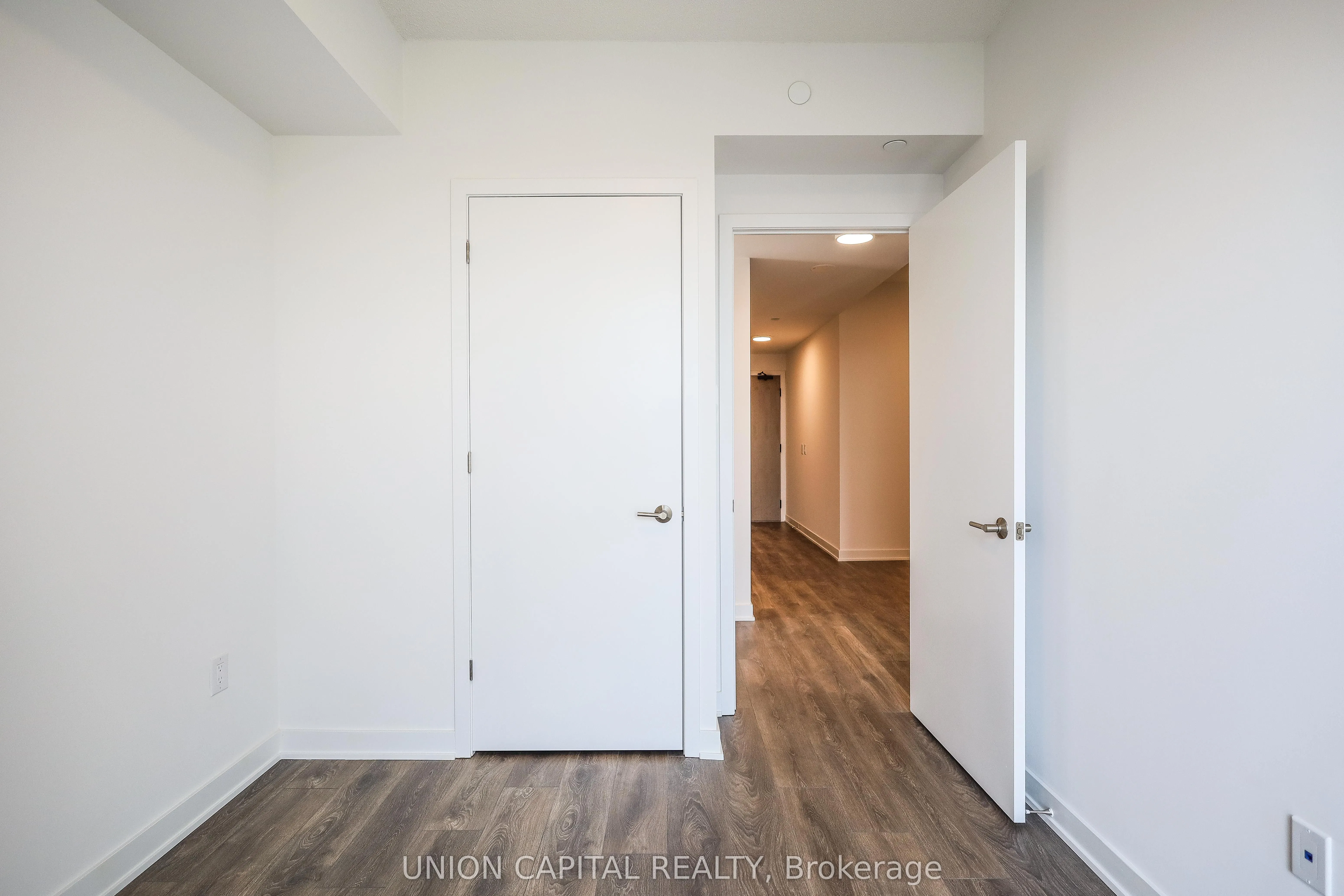 130 RIVER Street, #902