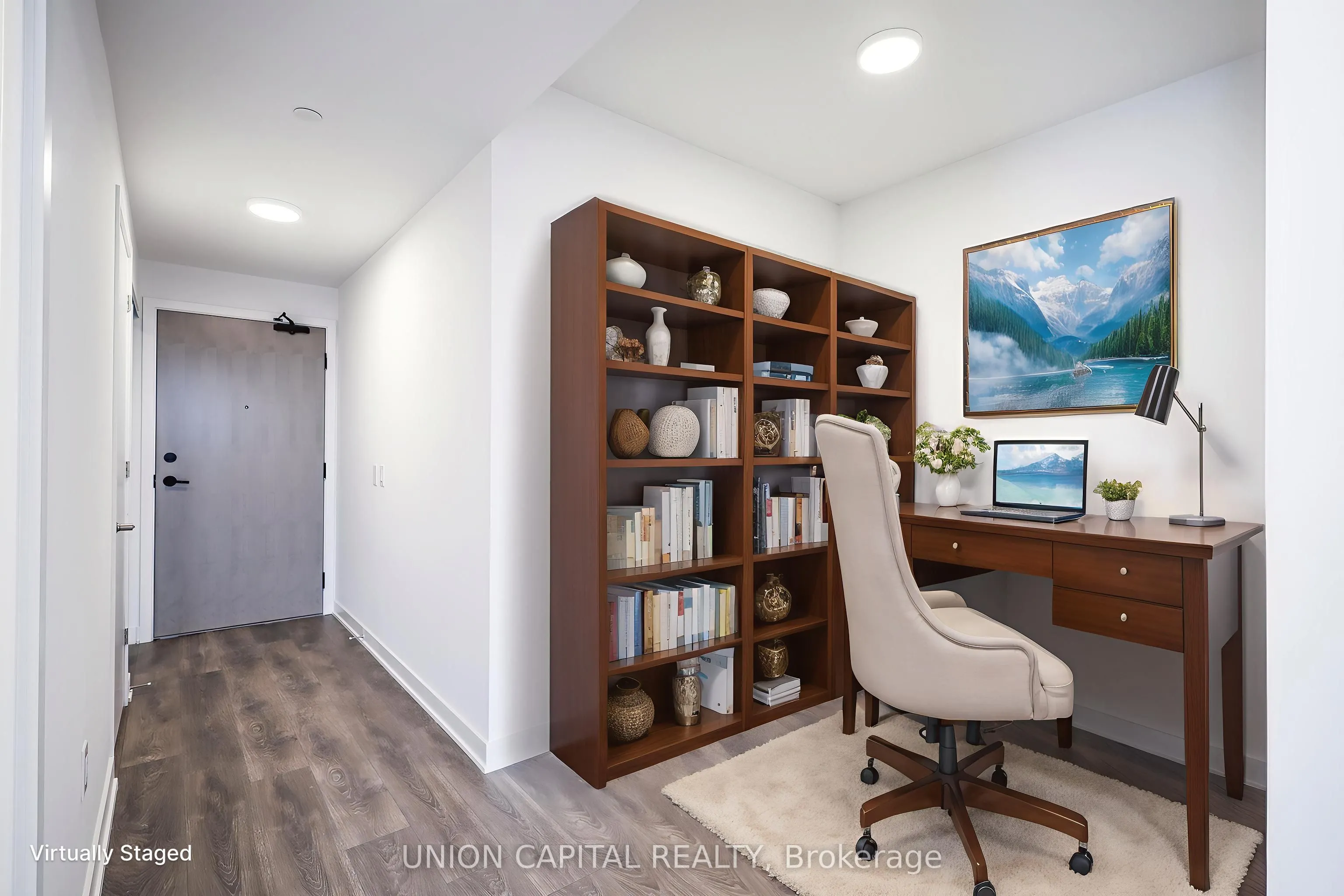 130 RIVER Street, #902