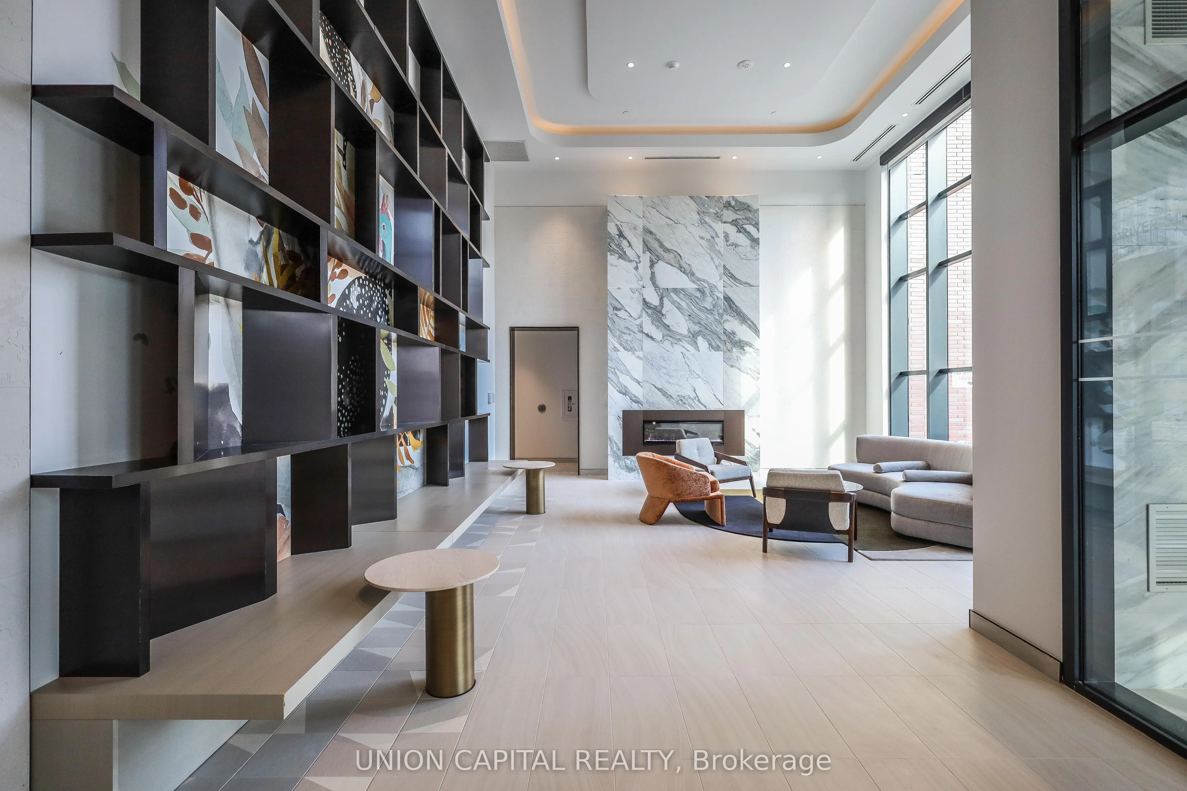 130 RIVER Street, #902