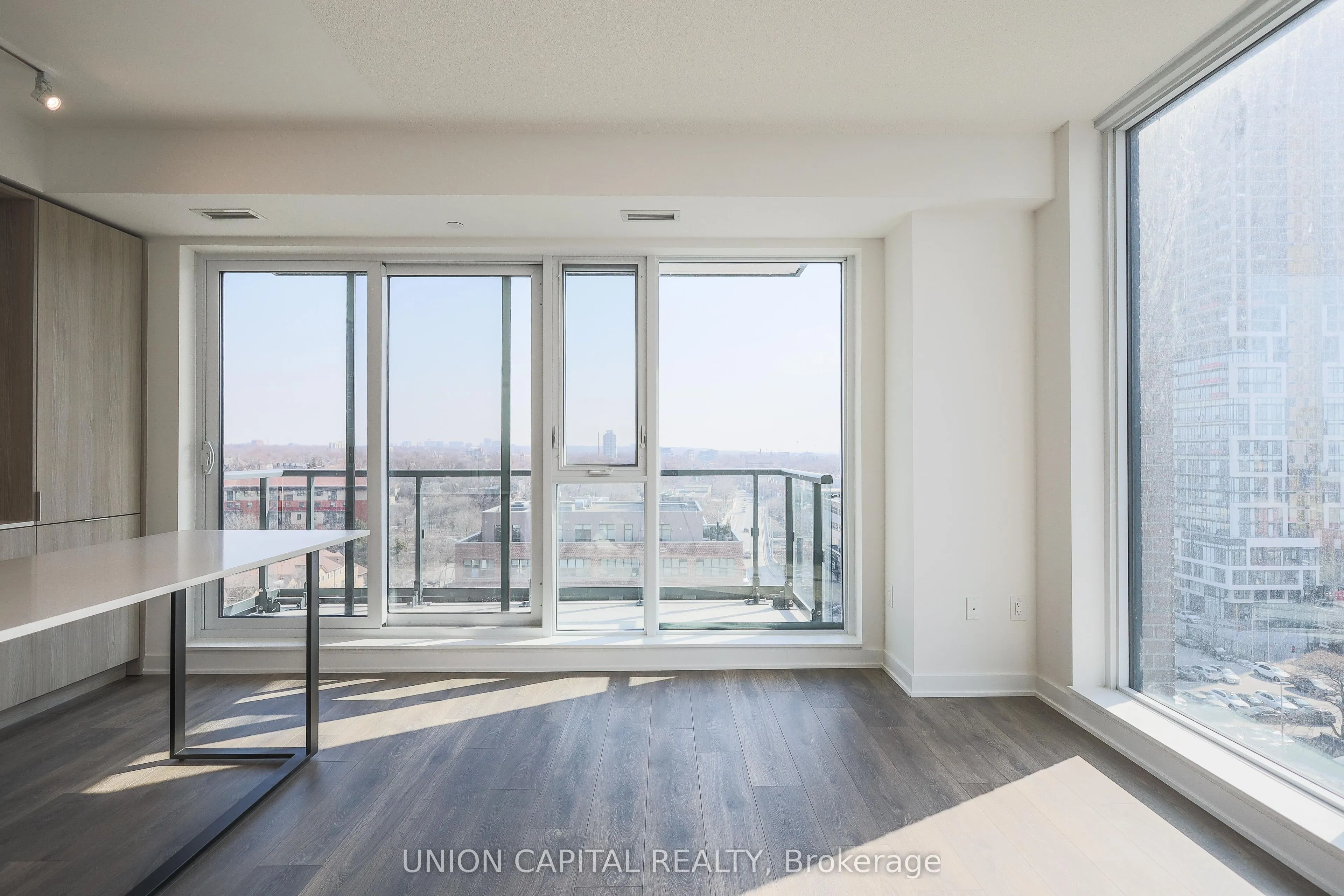 130 RIVER Street, #902