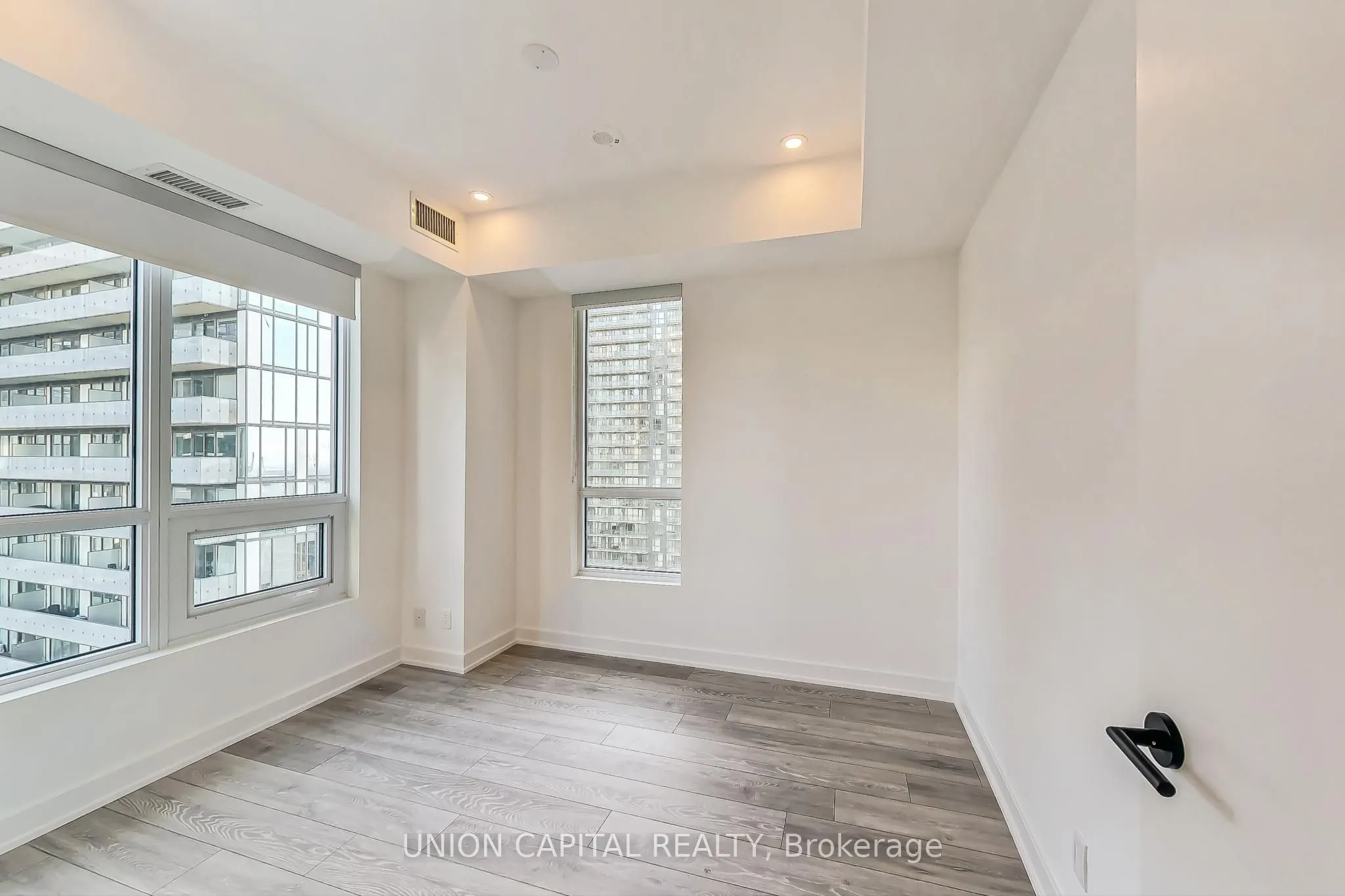 108 Peter Street, #3305