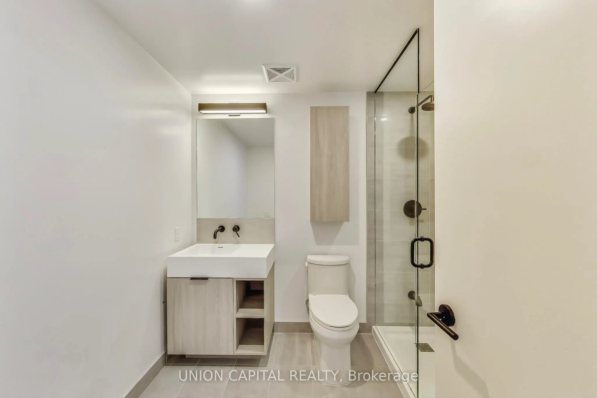 108 Peter Street, #3305