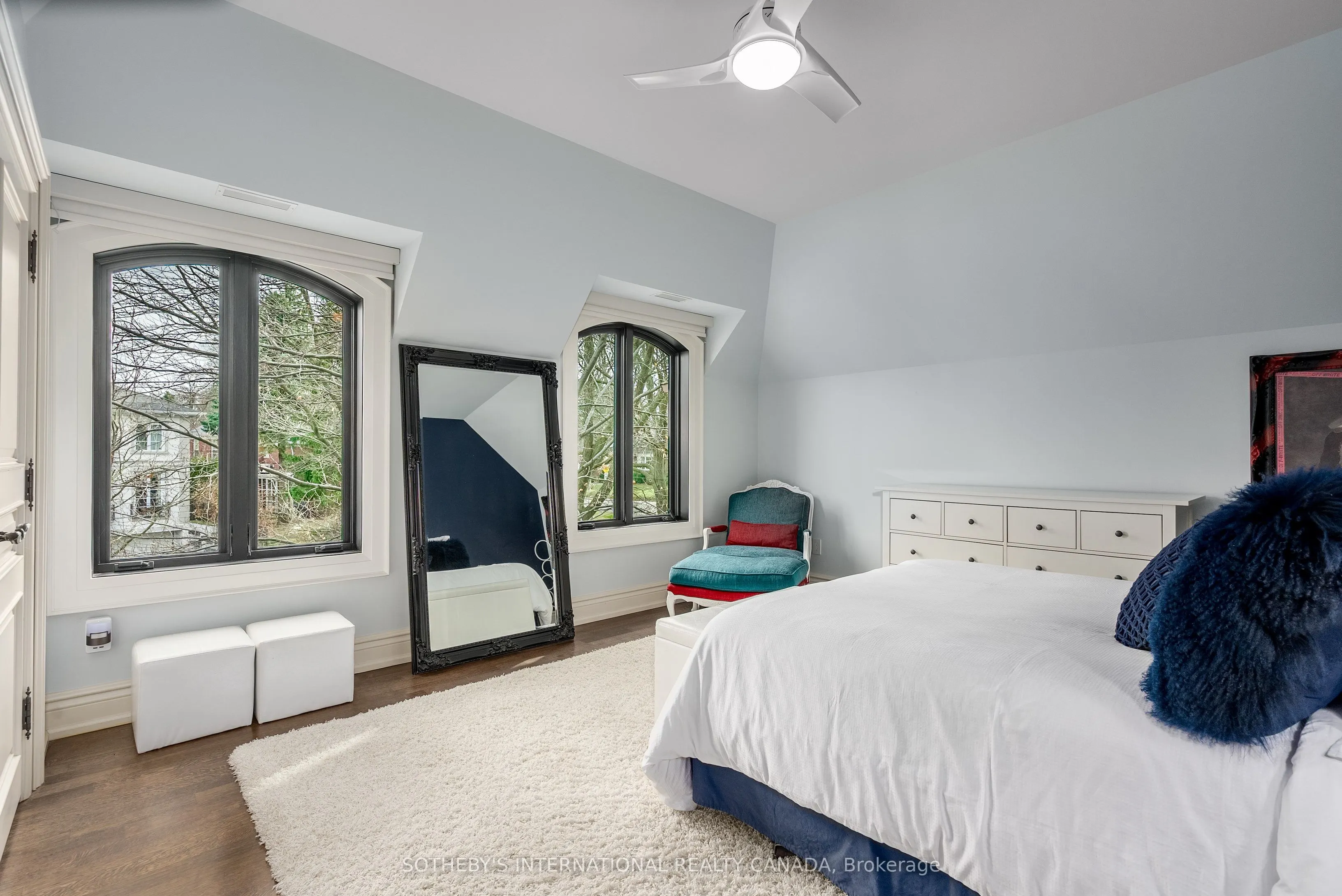 6 Bayview Wood