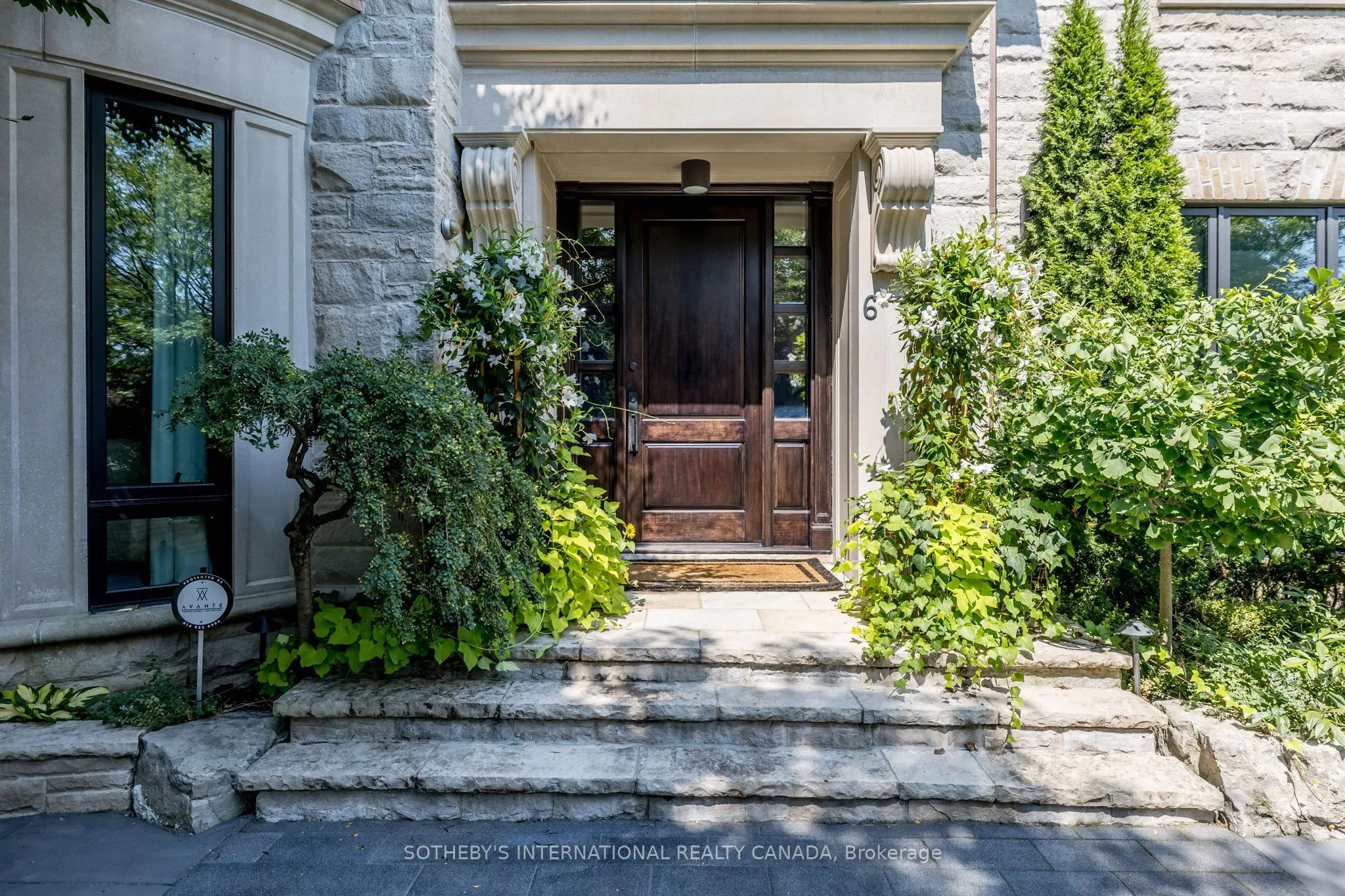 6 Bayview Wood