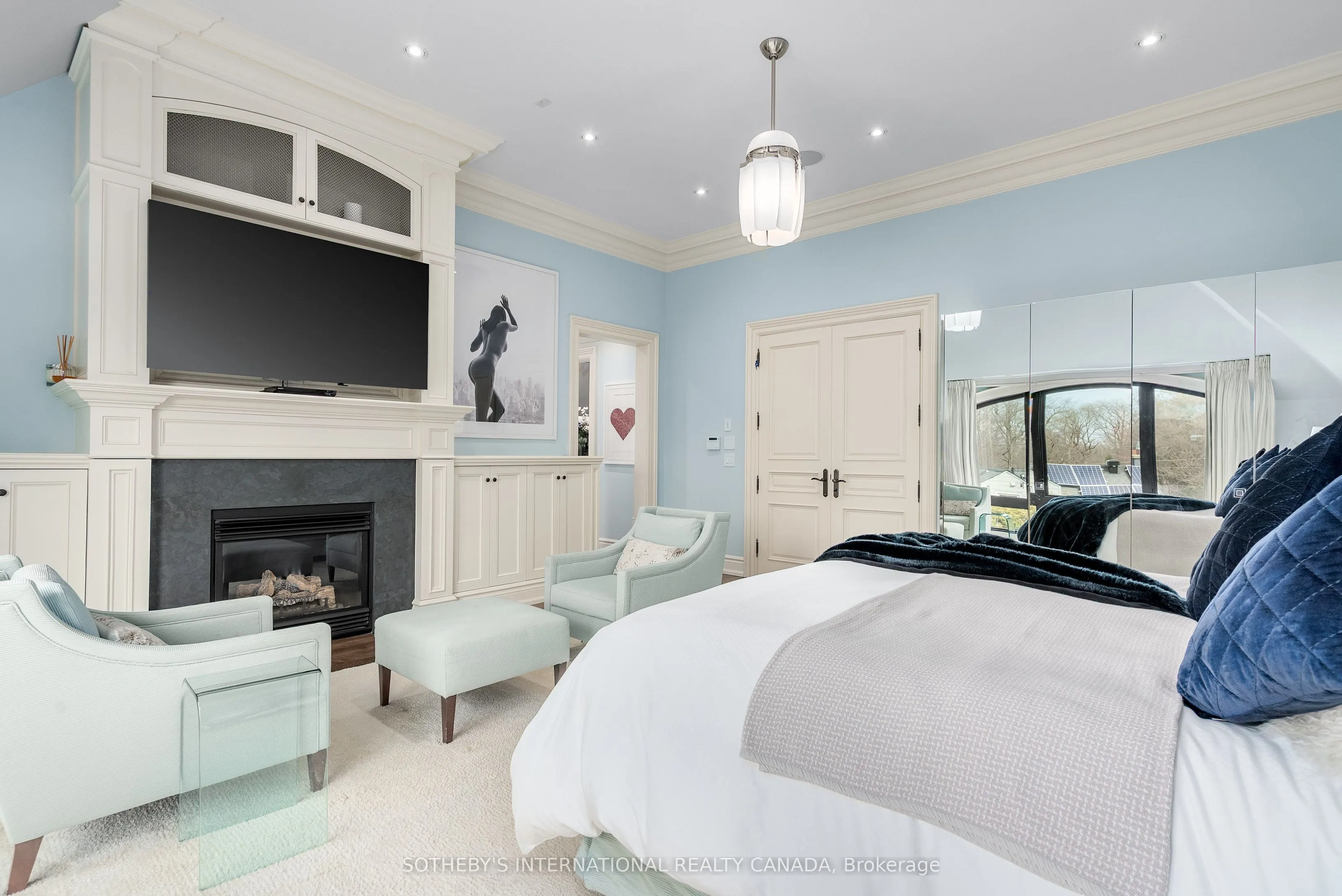 6 Bayview Wood